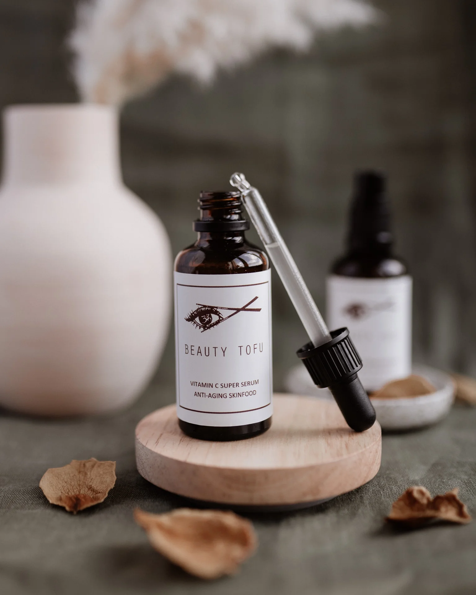 keira-mason-beauty-tofu-serum-bottle.jpg