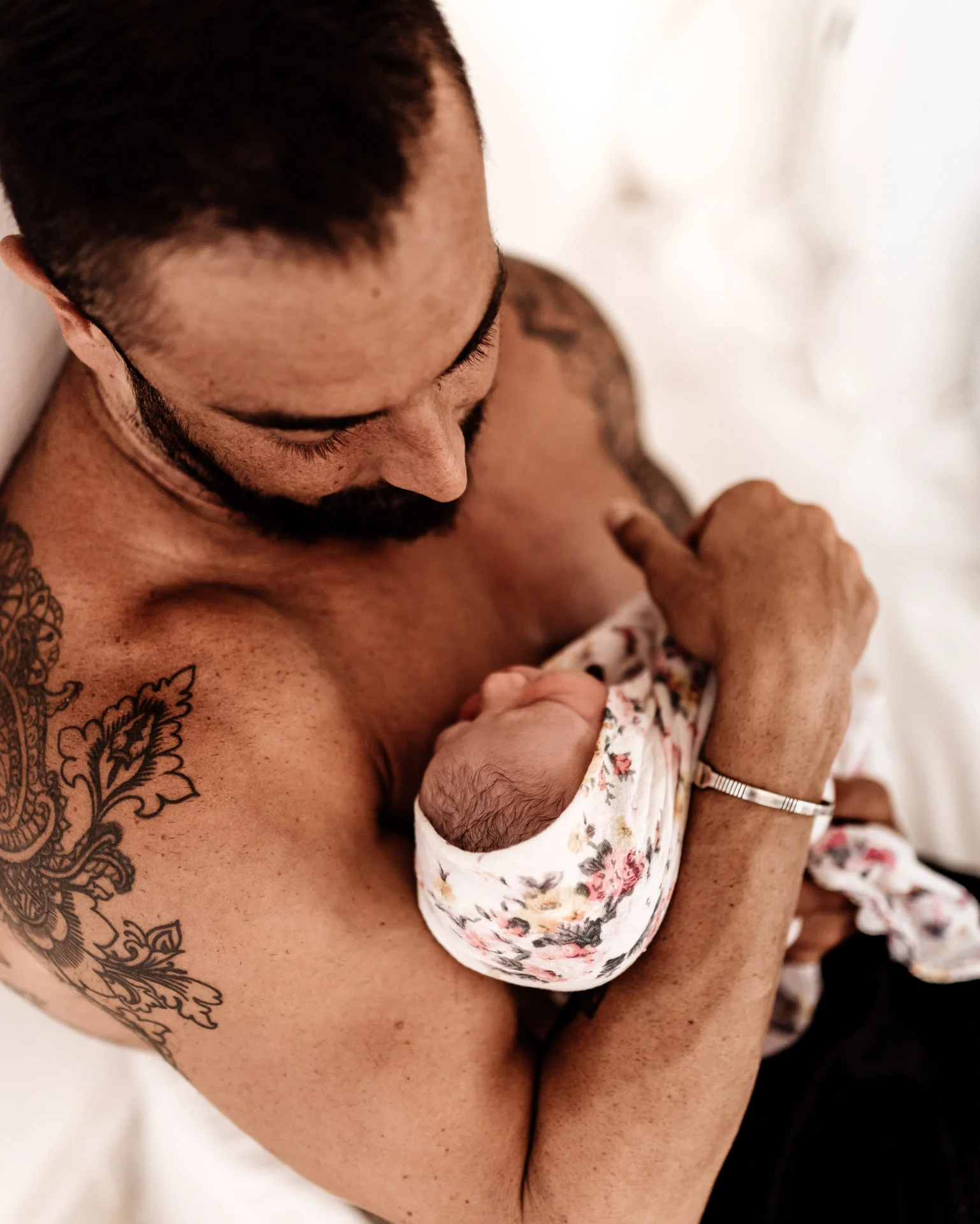 keira-mason-rumi-birth-father-and-baby.jpg
