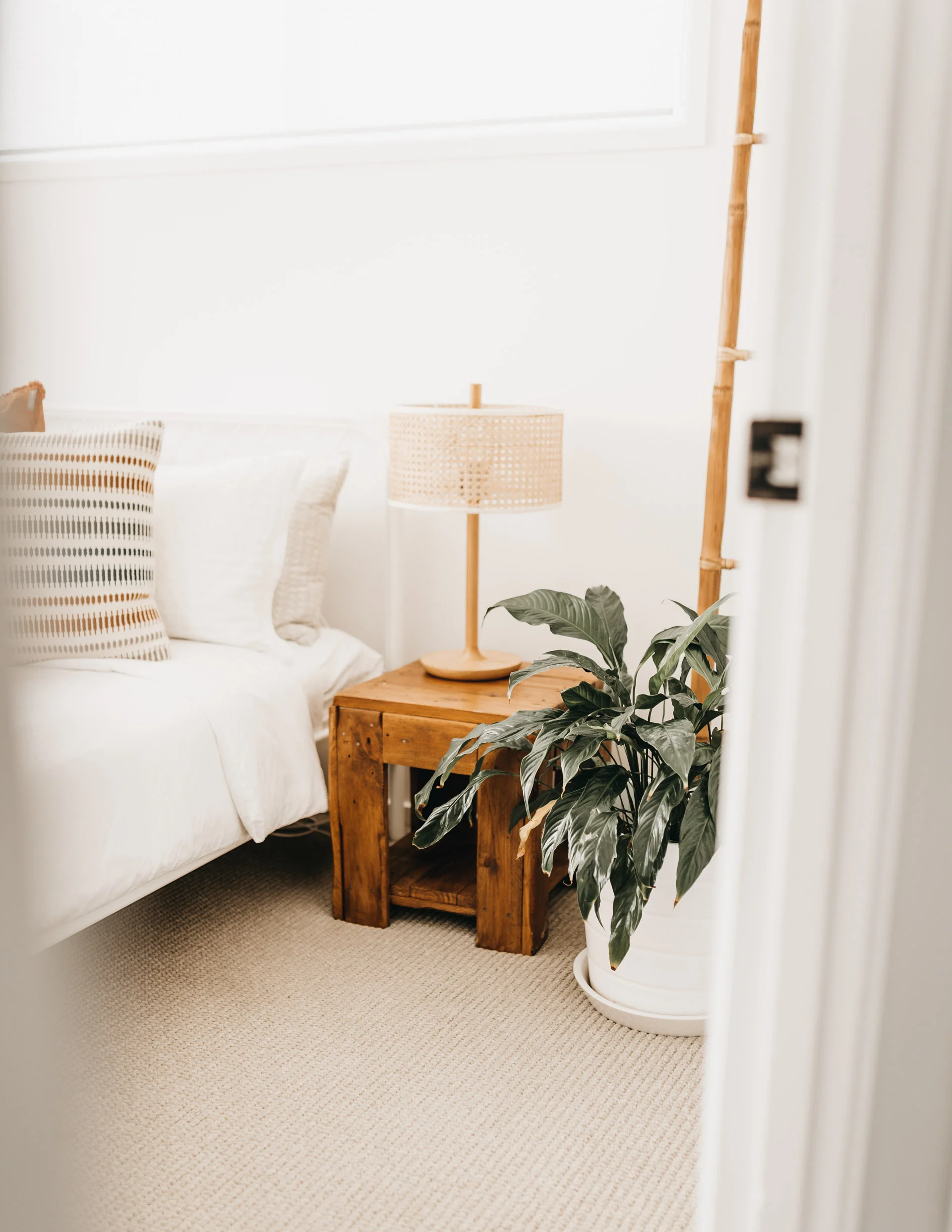 keira-mason-caba-cottage-bedroom-side-tables.jpg