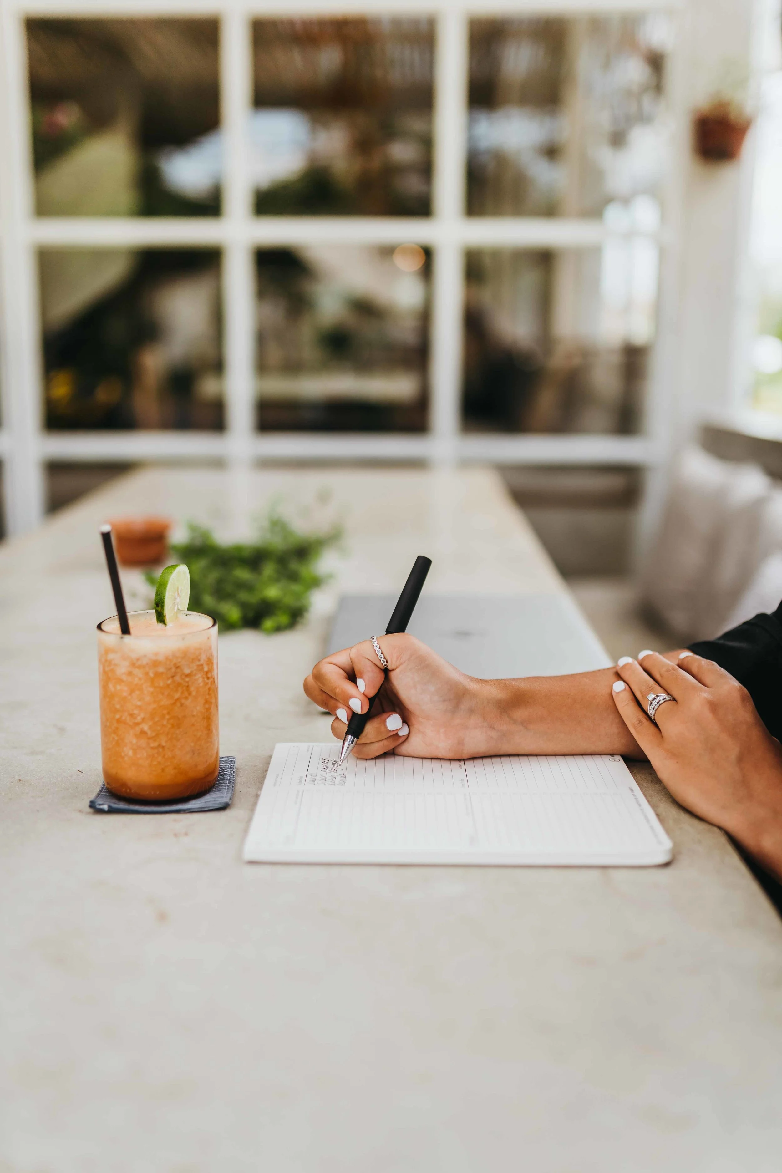 keira-mason-zest-bookkeeping-solutions-writing-in-diary.jpg