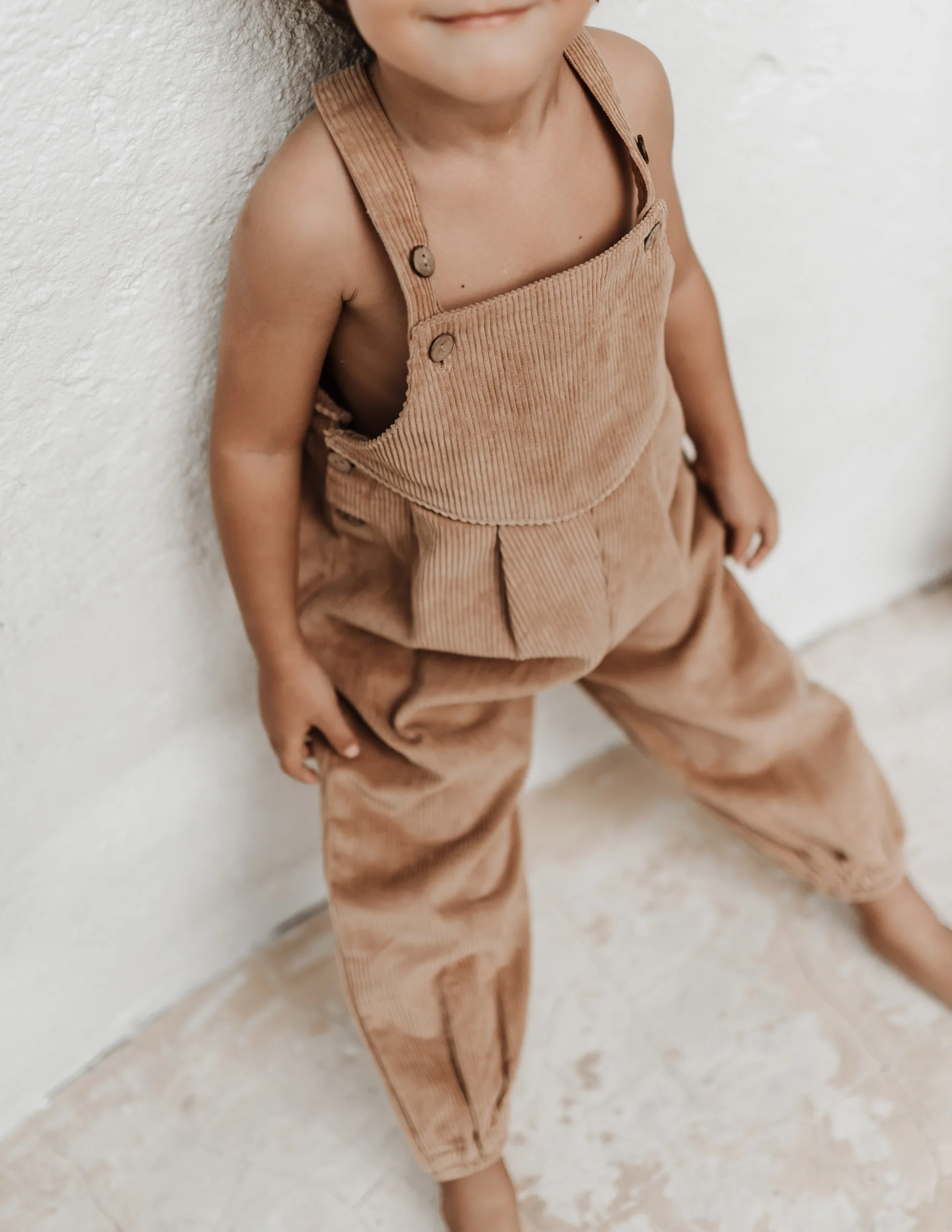 keira-mason-illoura-the-label-boy-in-overalls.jpg