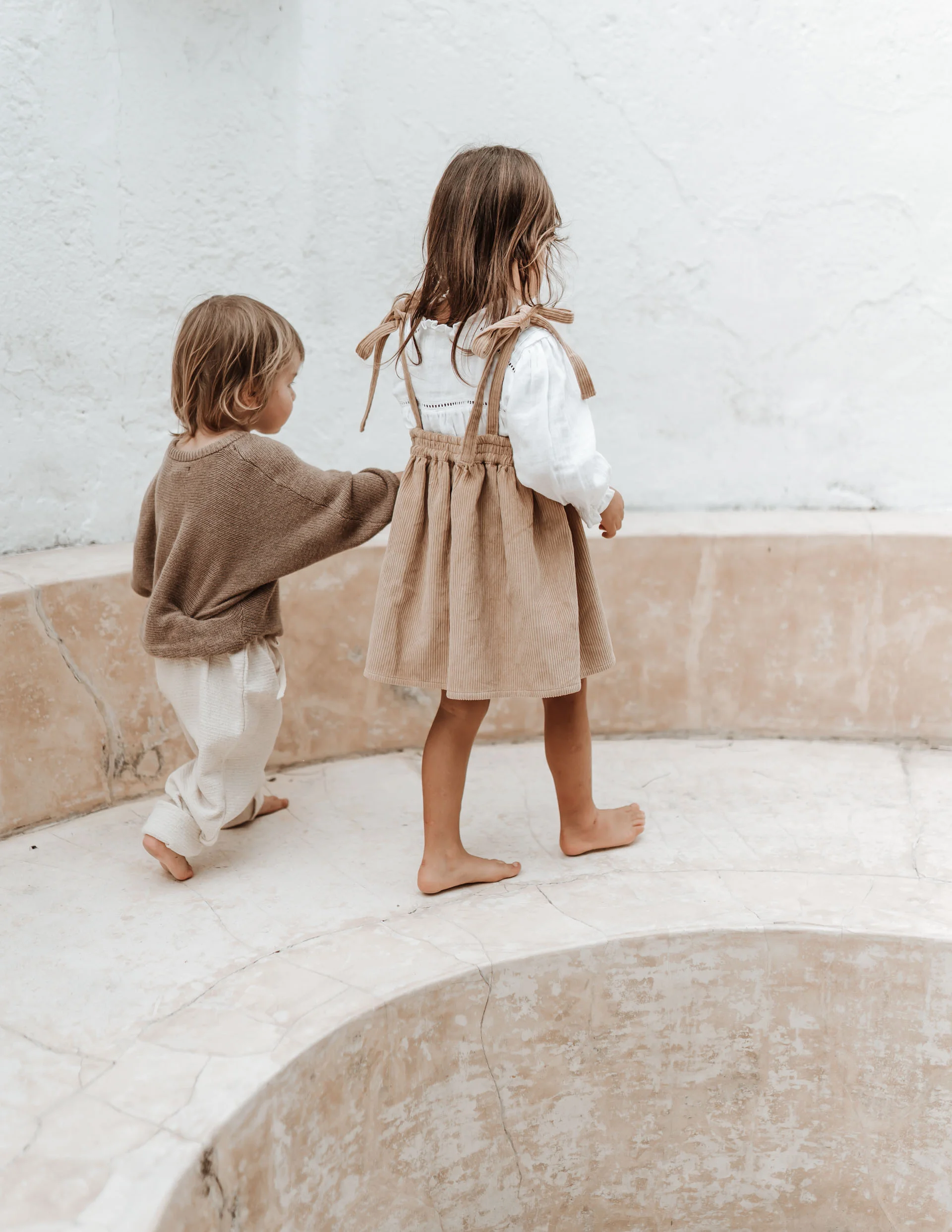 keira-mason-illoura-the-label-brother-and-sister-walking.jpg