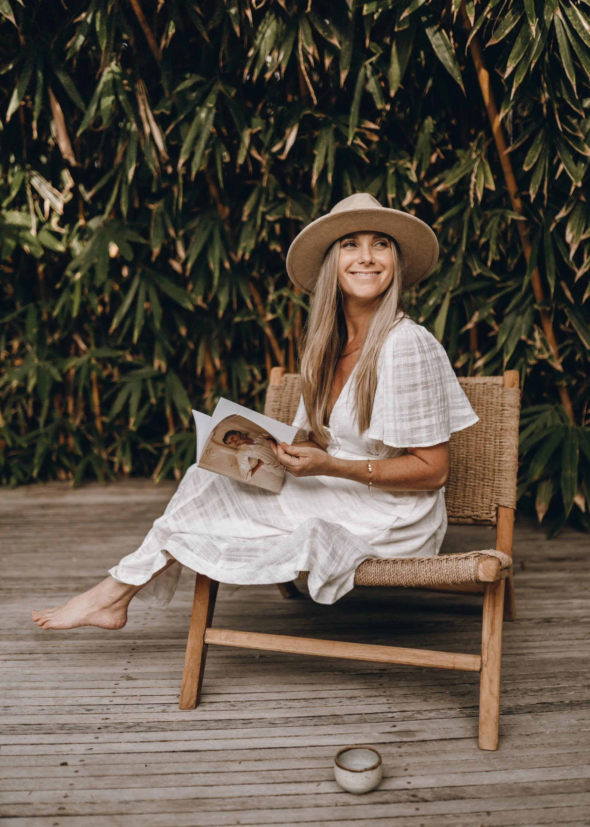 keira-mason-bird-and-kite-garden-reading-book.jpg