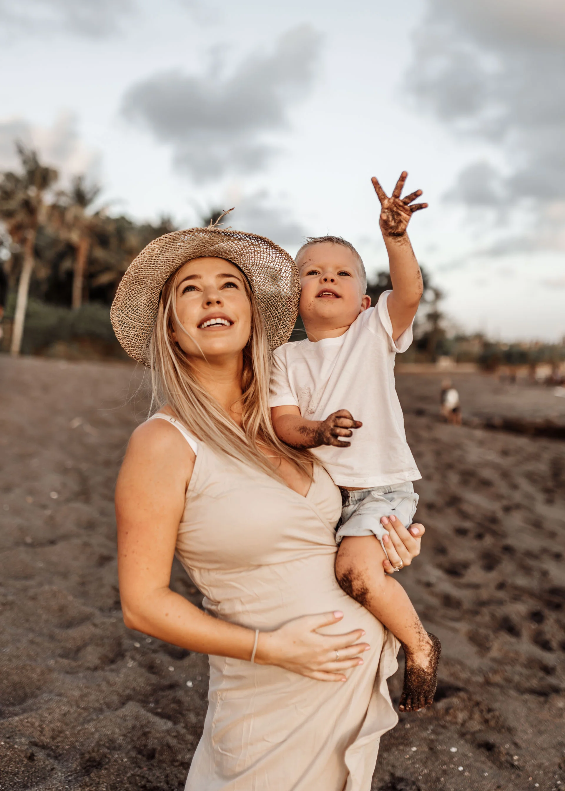 keira-mason-family-shoot-mother-and-son.jpg