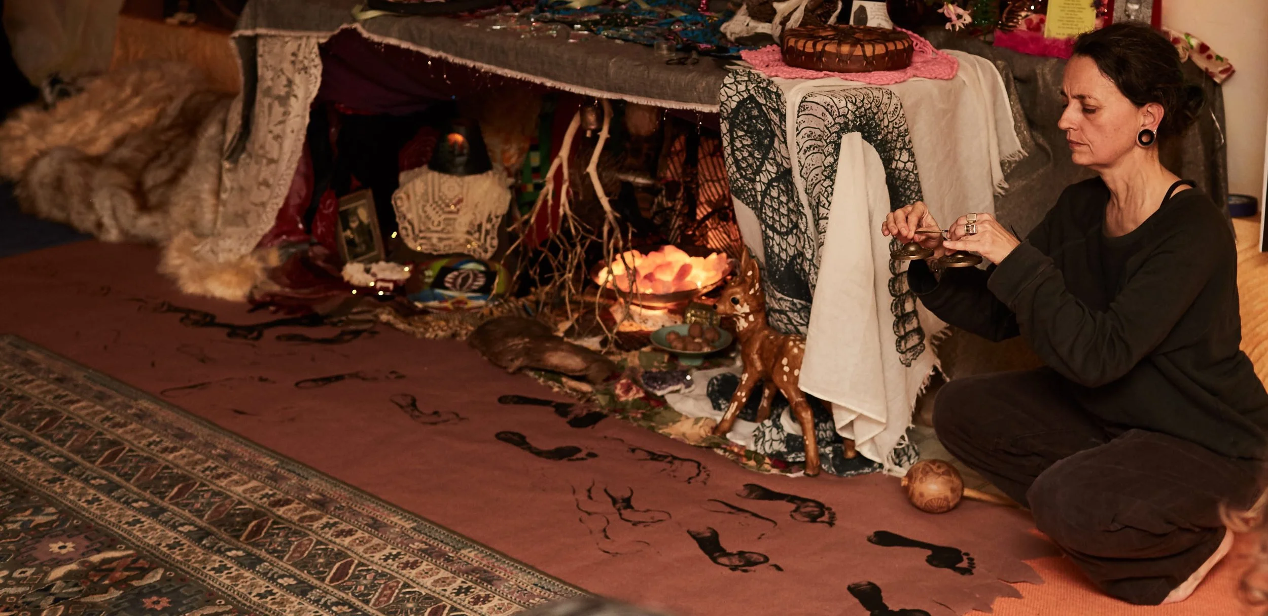 bells altar Solstice-2018-12-21_ 58.jpg