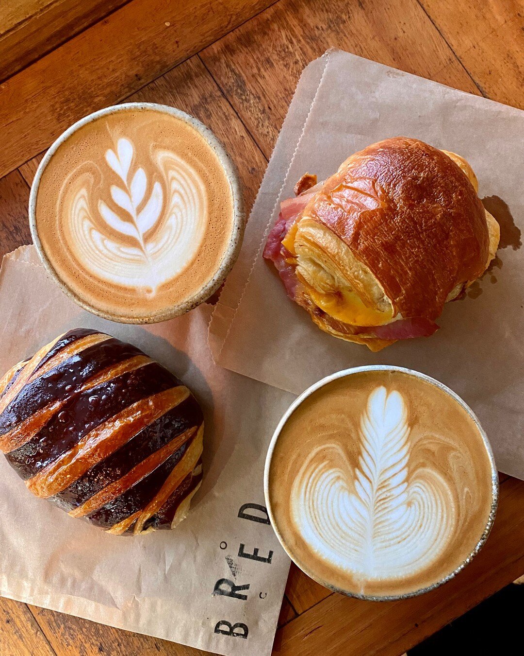 Oh yeah, it&rsquo;s definitely a bacon, egg &amp; cheese croissant and @stashcoffee kind of morning!! ☔️ ​​​​​​​​
​​​​​​​​
​​​​​​​​
#betterbread #bredco #bredbread #albany #sustainable #artisanbread #lovacore #sourdough #realbread #flourwatersalt #lo