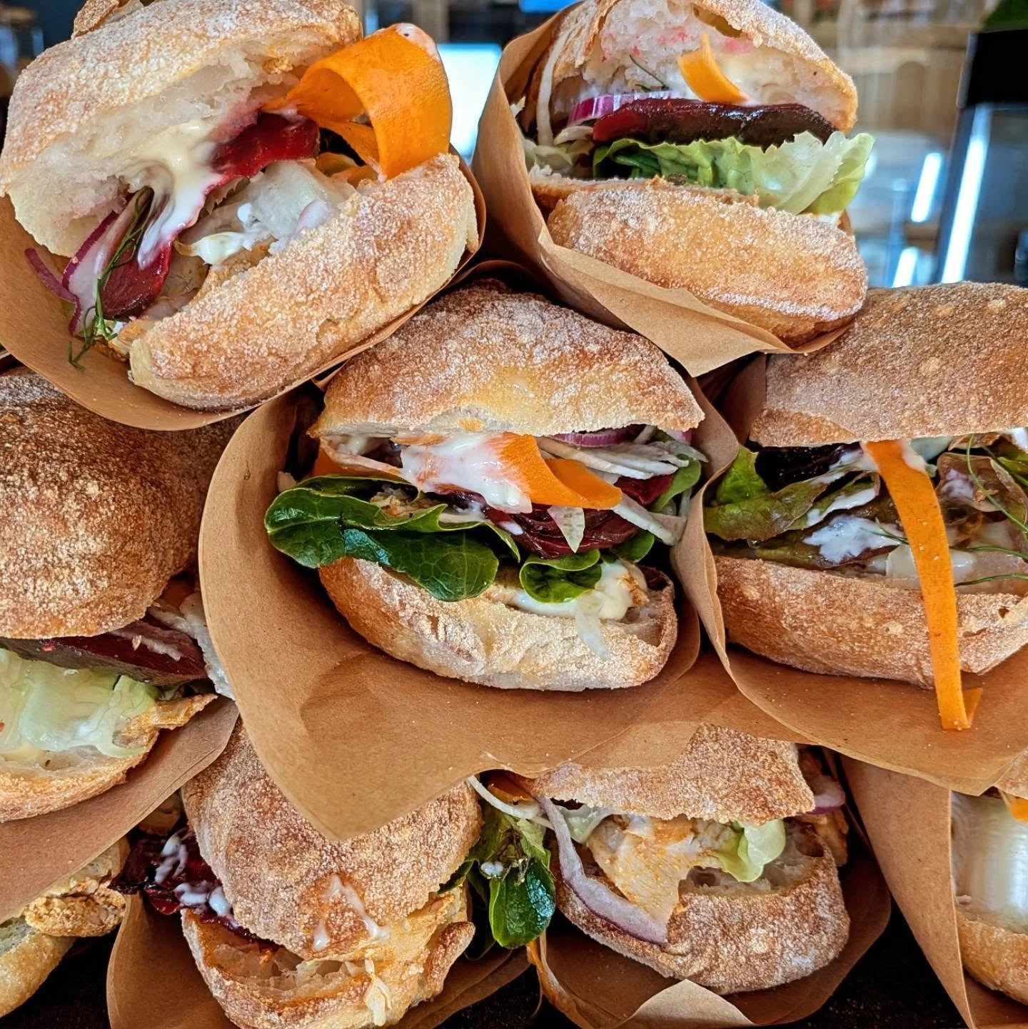 New sandwich!
This chicken and salad in ciabatta is a joy.
With salads from Bathgate farm and Mostert's farm including fennel, gem lettuce, roast beets and the sweetest carrots.