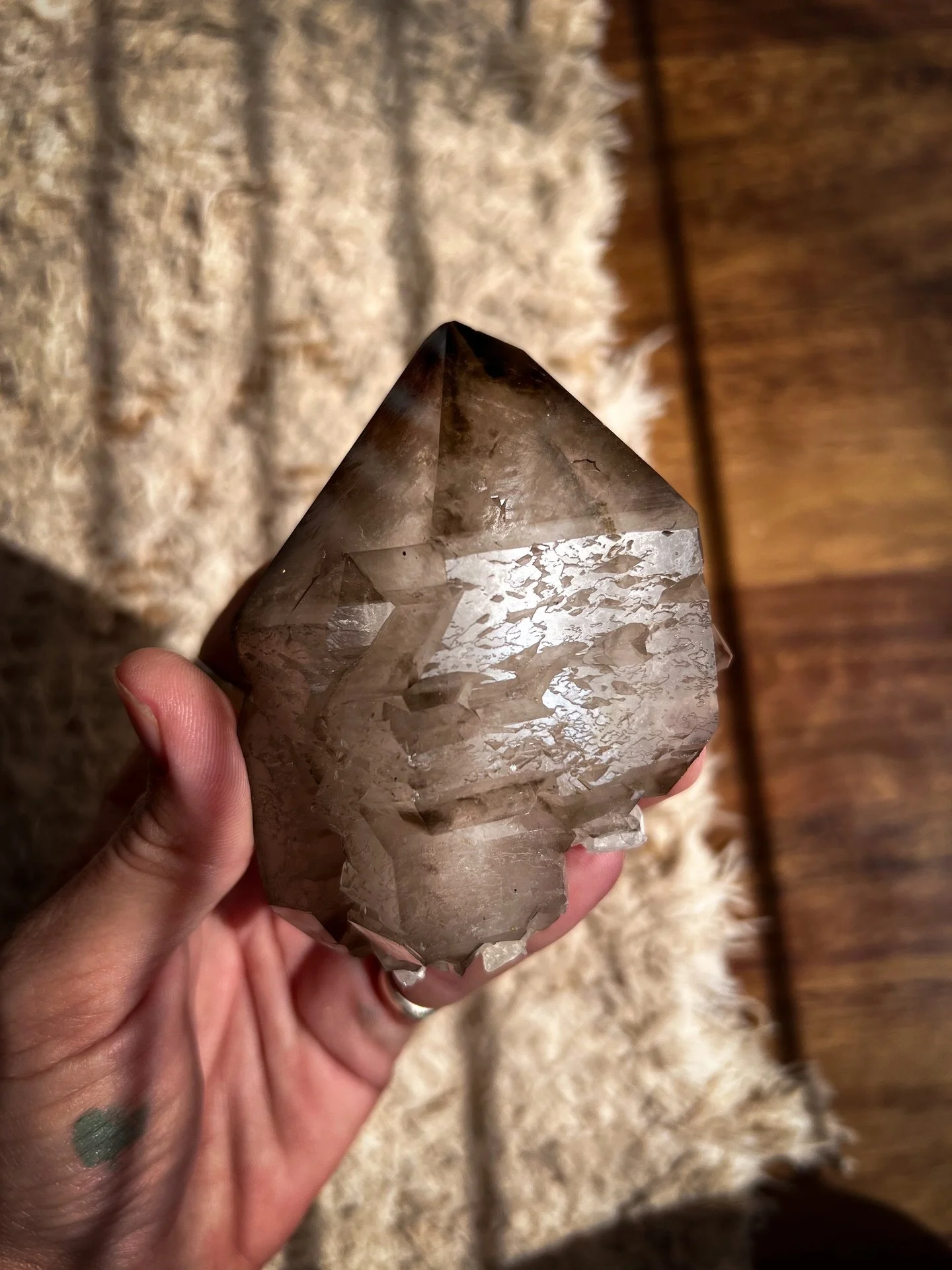 The shop has been restocked 🙌🏼. 
Head to the link in my bio to have a look at crystals 💎 that I have unearthed here in Australia and also sourced from around the world. If you have any questions please send me a message. 
Much love, 
wildling hear