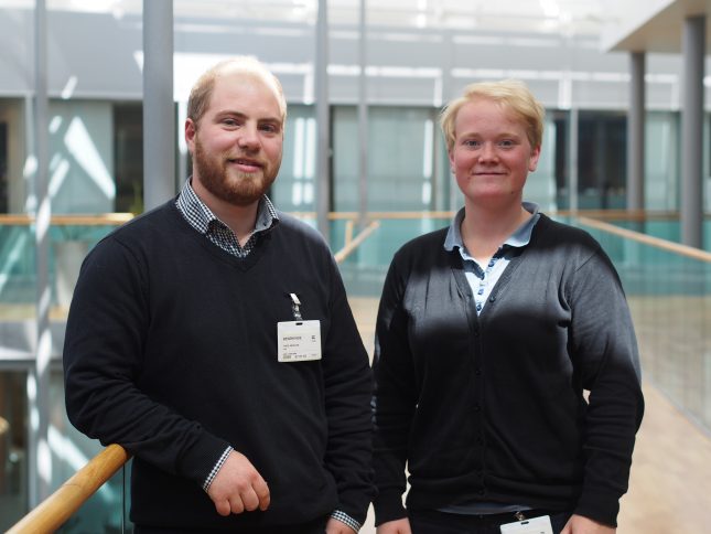 Photo: Theis Arvesen (24) and Maren Paulsen (24) completed their degrees within the nautical sciences at the University College of Southeast Norway in 2016 and 2015.