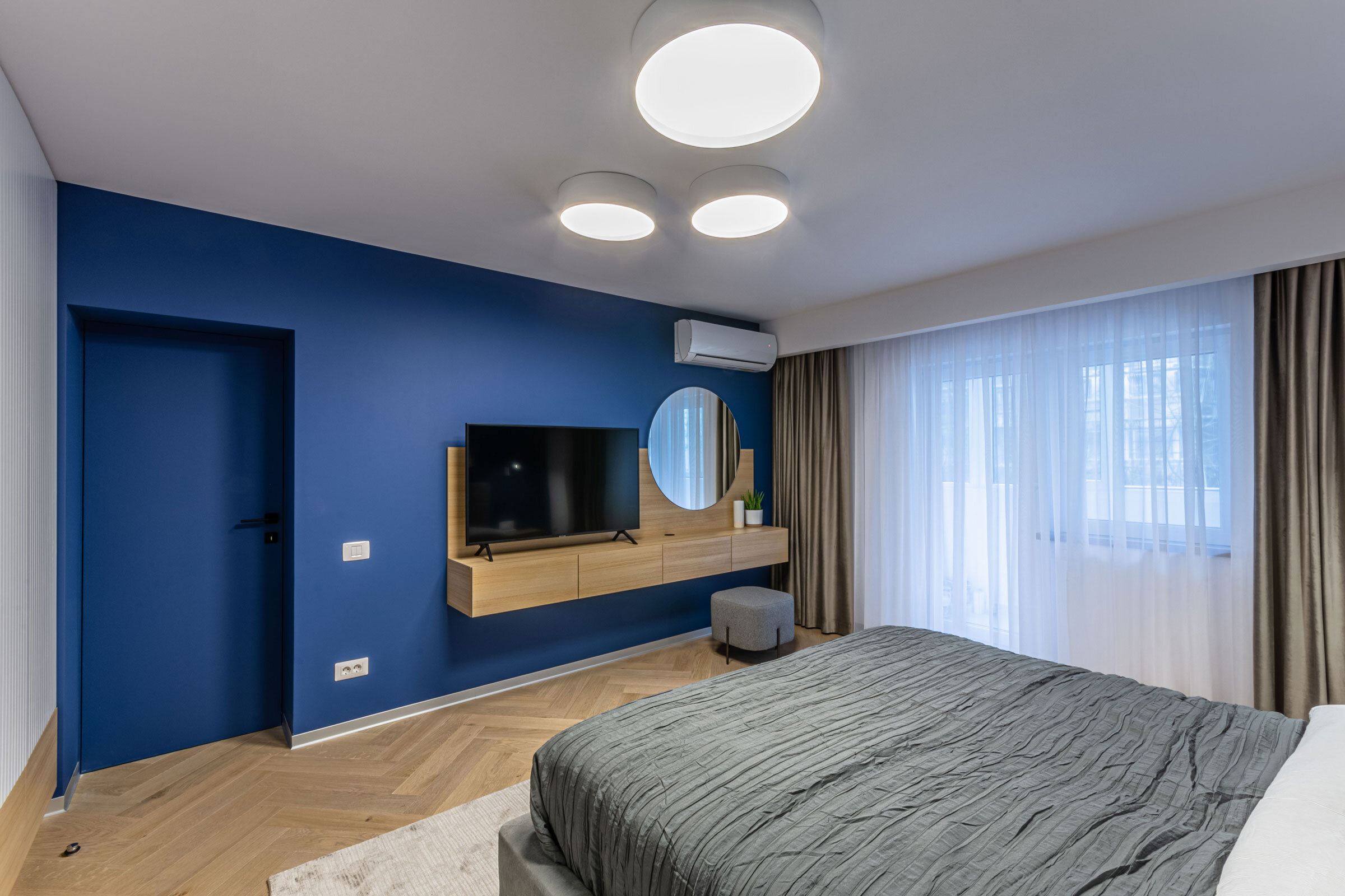 Craftr_Interior_Design_DC_Apartment_31_master_bedroom.jpg