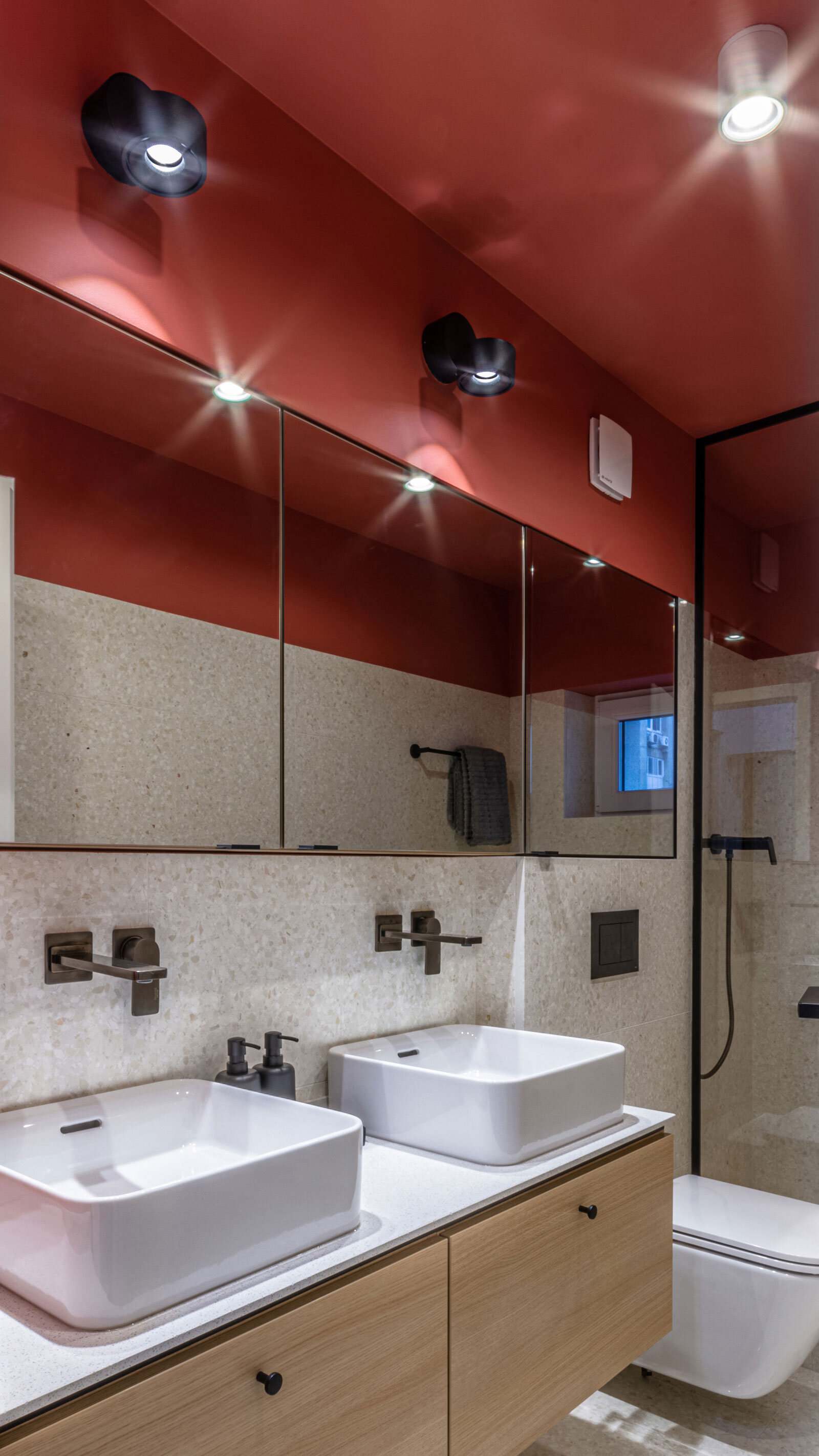 Craftr_Interior_Design_DC_Apartment_37_master_bathroom.jpg