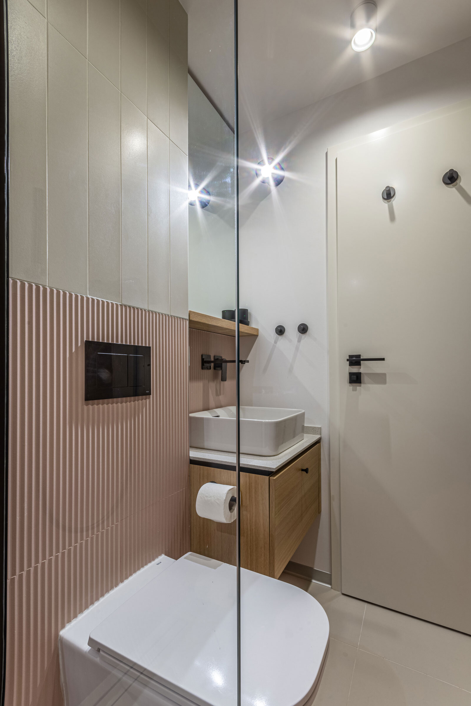 Craftr_Interior_Design_DC_Apartment_51_bathroom.jpg