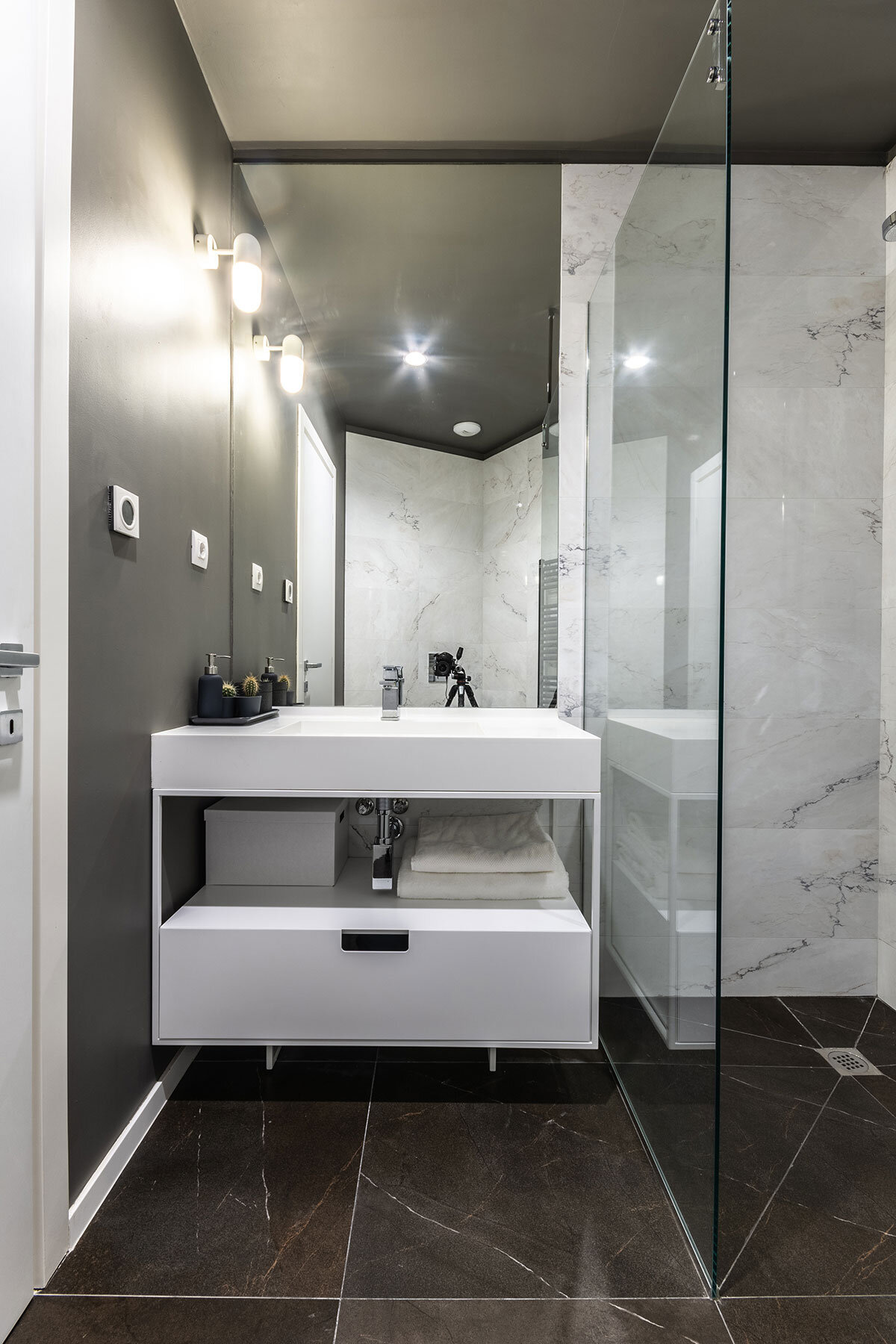 Craftr_Interior_Design_MA1_Apartment_31_bathroom.jpg