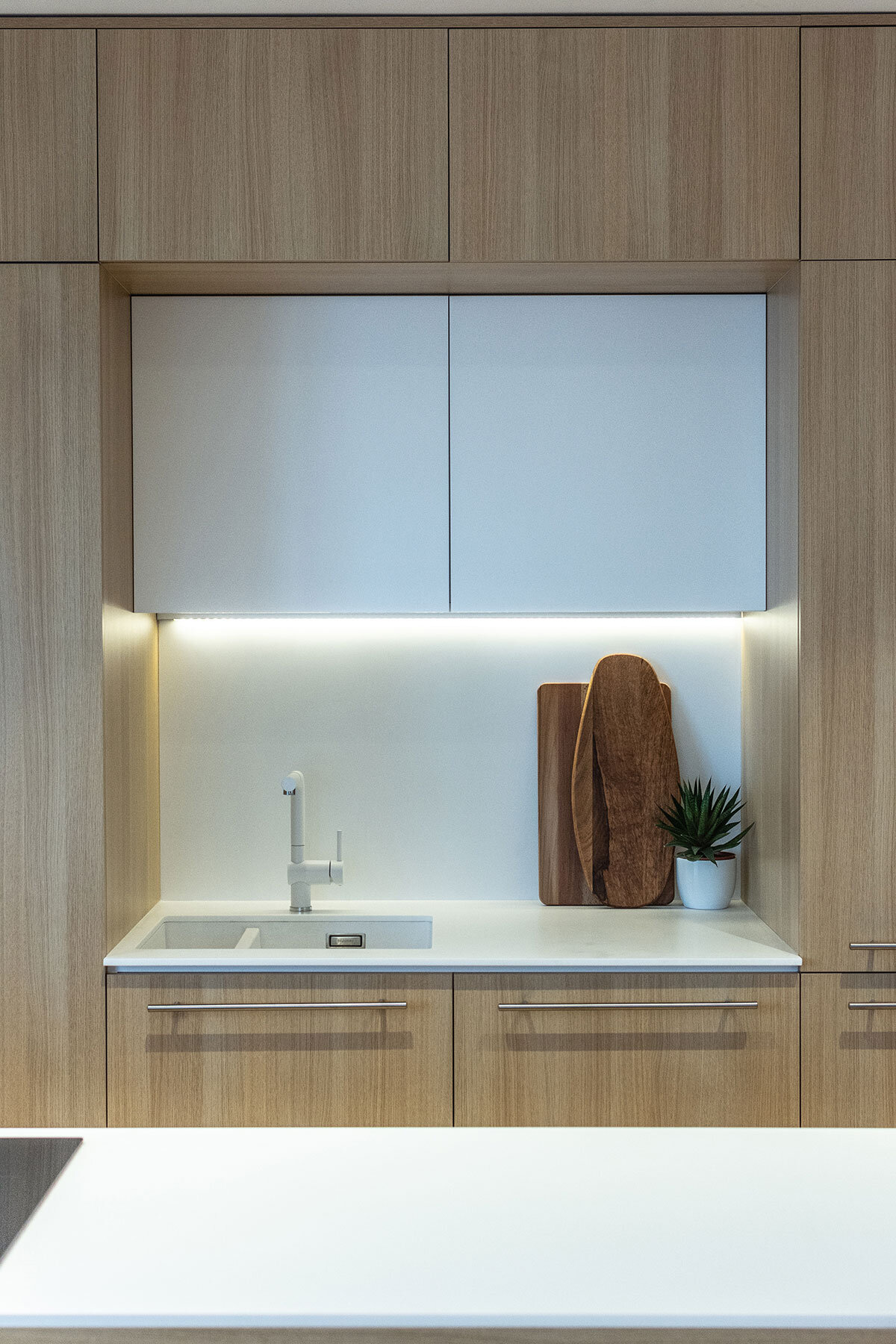 Craftr_Interior_Design_MA1_Apartment_33_kitchen_detail.jpg