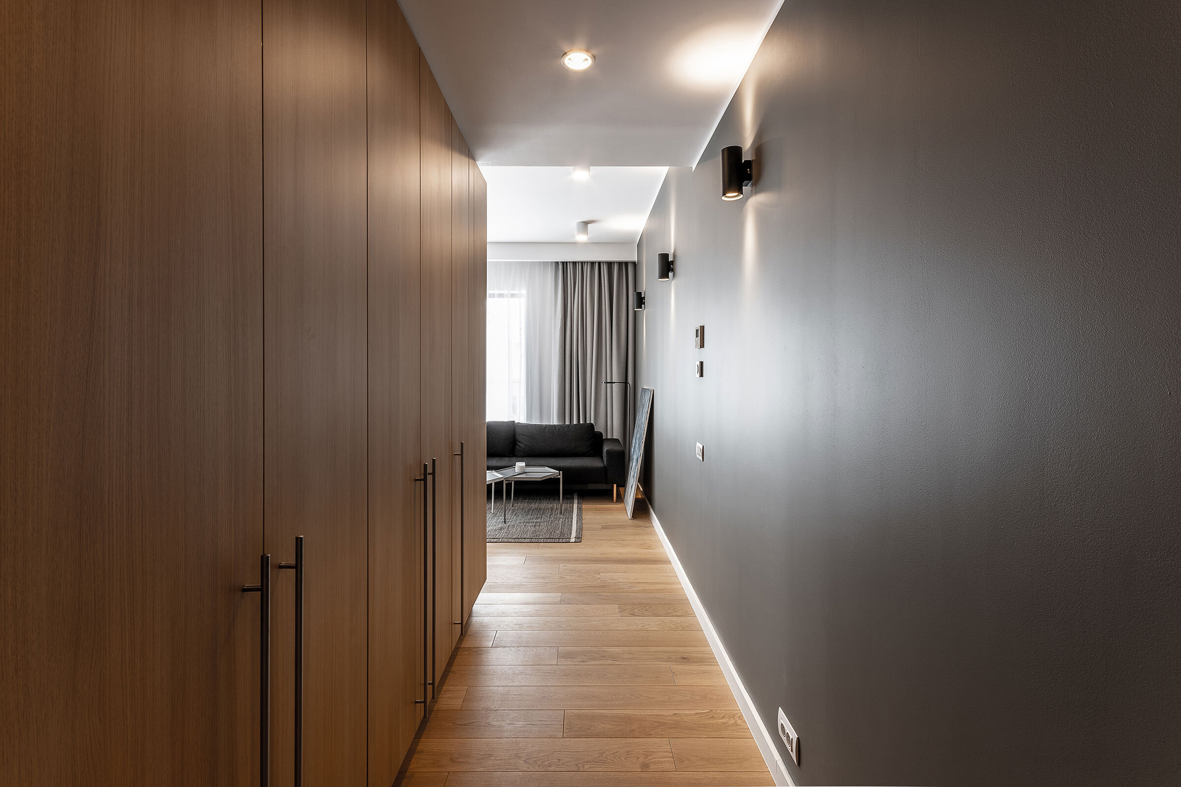 Craftr_Interior_Design_MA3_Apartment_03_hallway.jpg