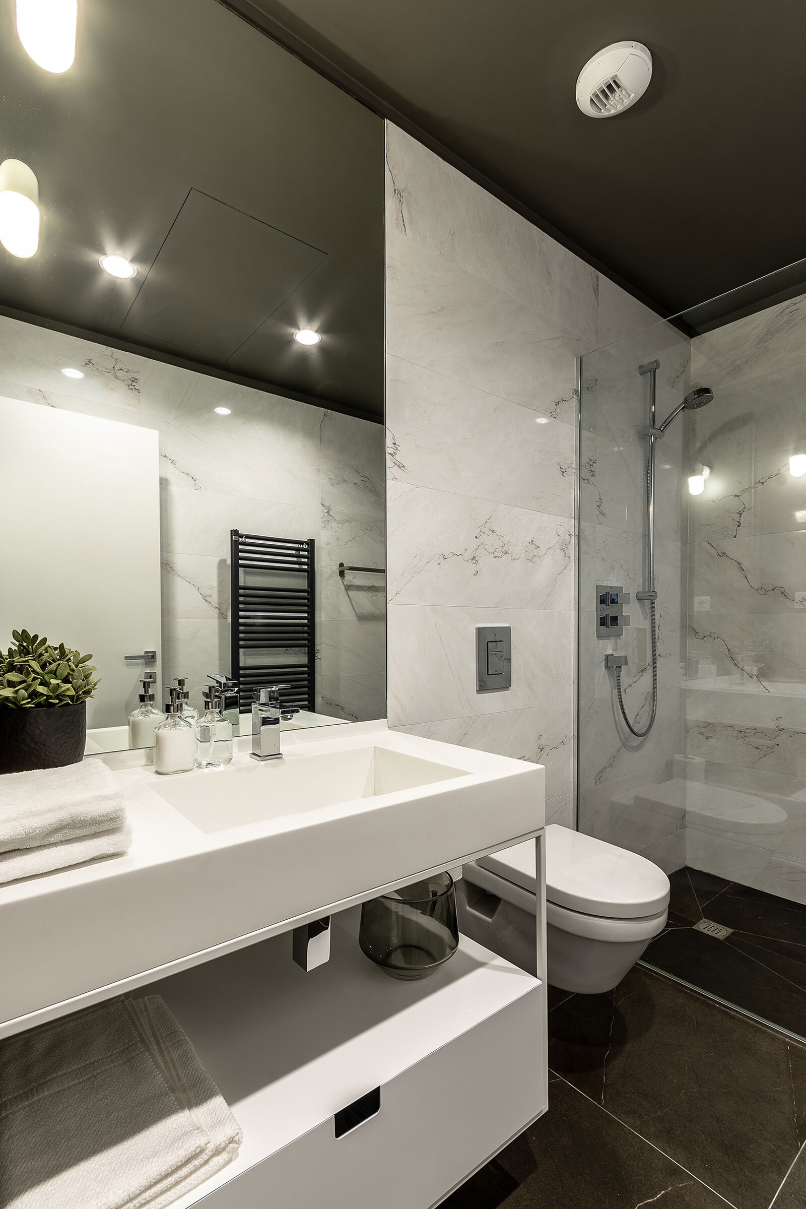 Craftr_Interior_Design_MA3_Apartment_21_bathroom.jpg