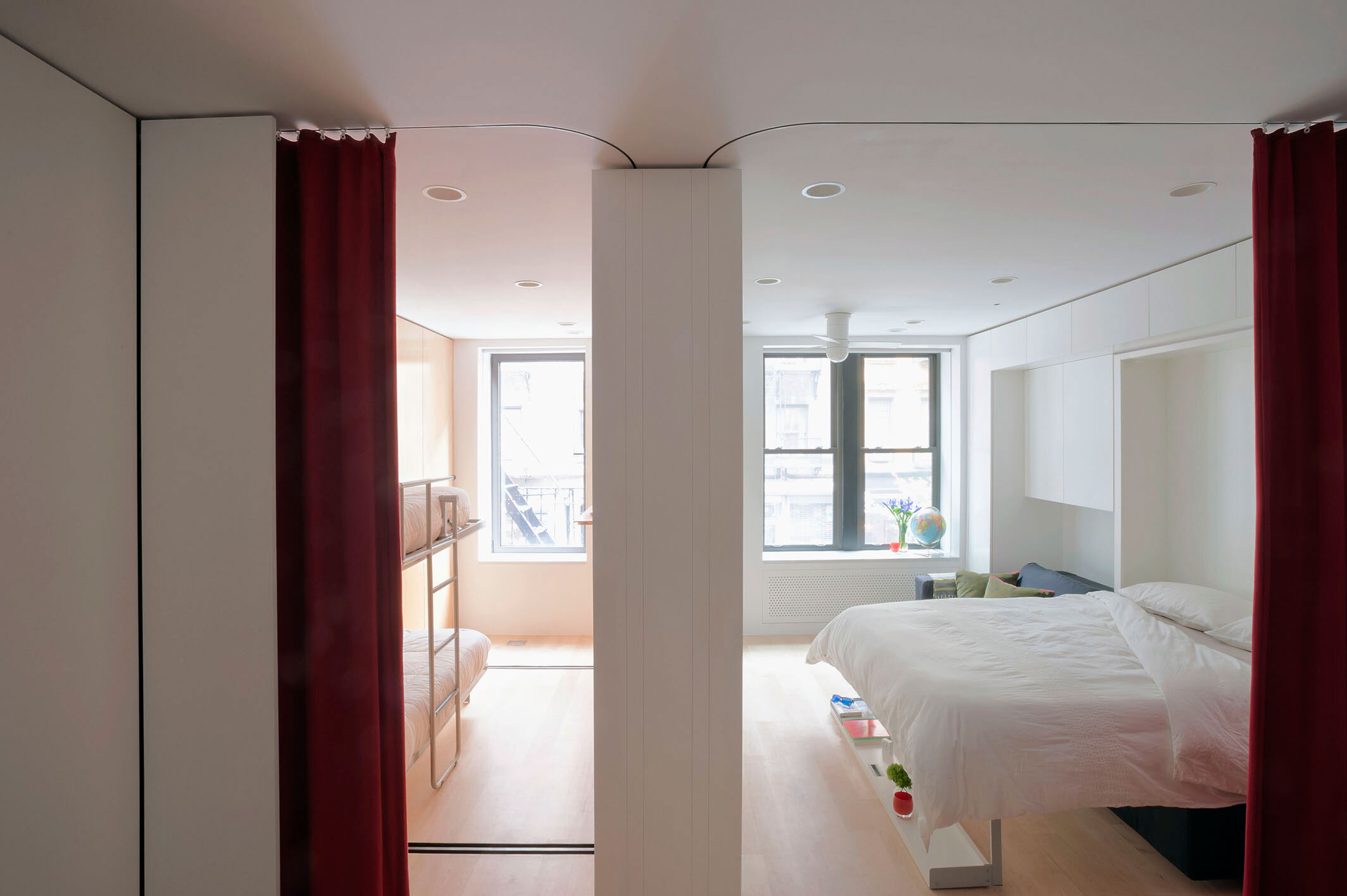 Craftr_Interior_Design_LE1_Apartment_15_curtain_dividers.jpg