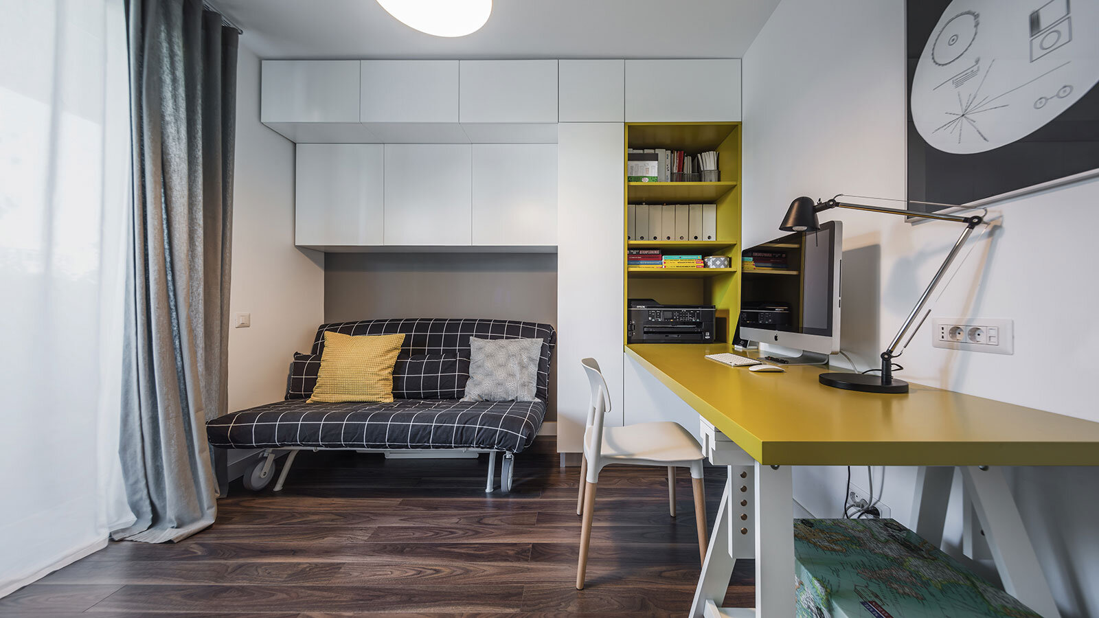 Craftr_Interior_Design_CL_Apartment_18_home_office.jpg
