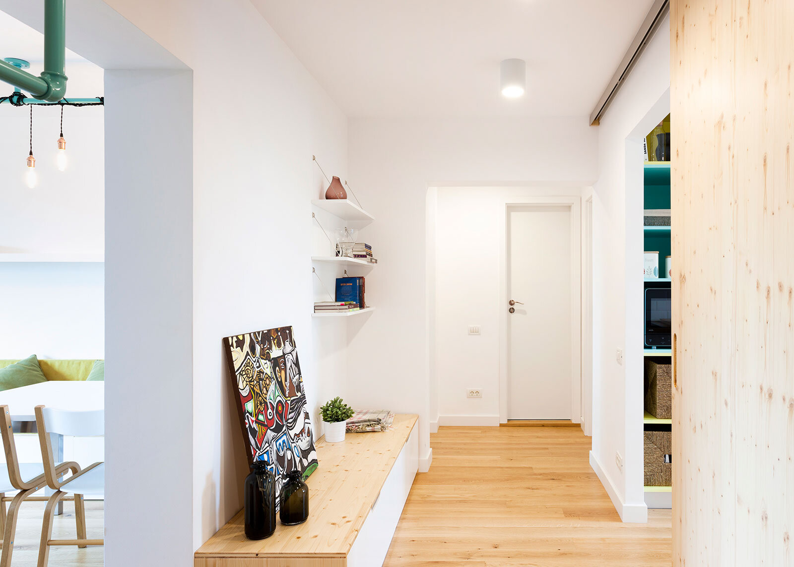 Craftr-Interior_Design-ngp_Apartment_17_hallway.jpg
