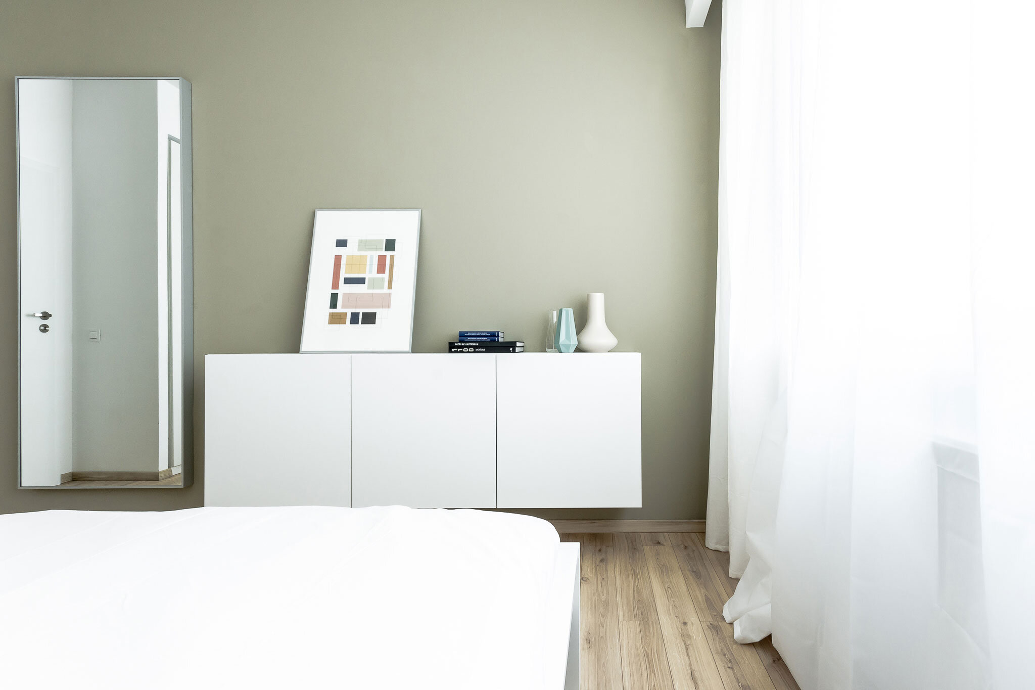 Craftr_Interior_Design_GB_Apartment_11_bedroom.jpg