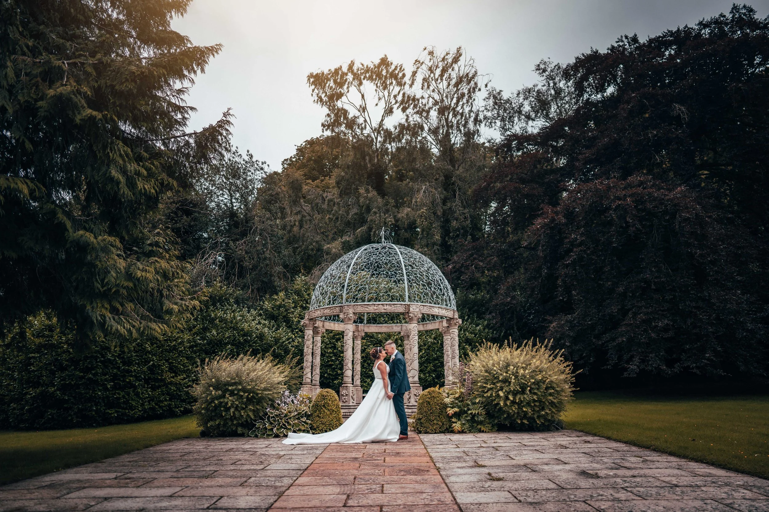 PAUL &amp; LAUREN