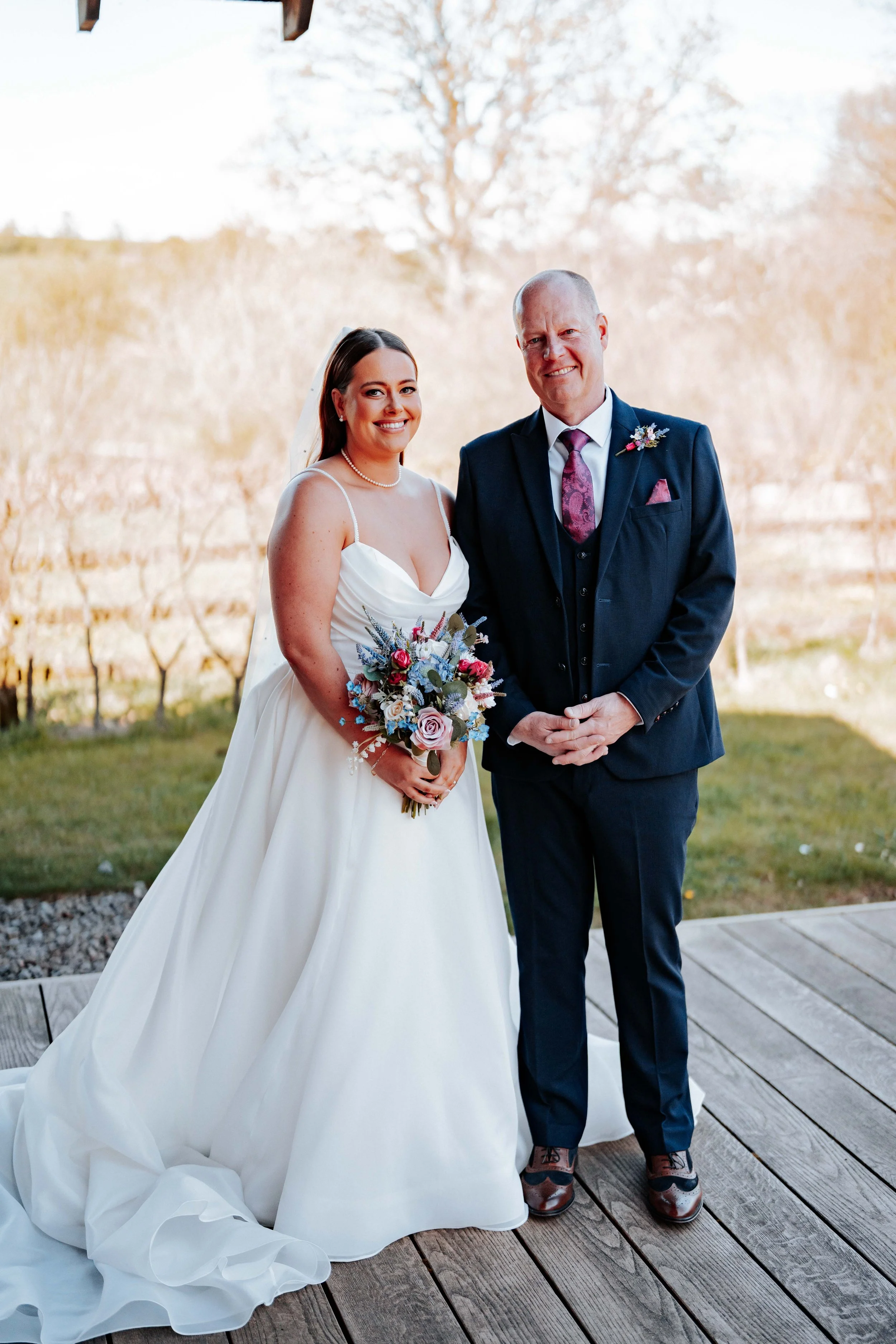 Aaron & Ellen -- Hidden River Barn-41.jpg
