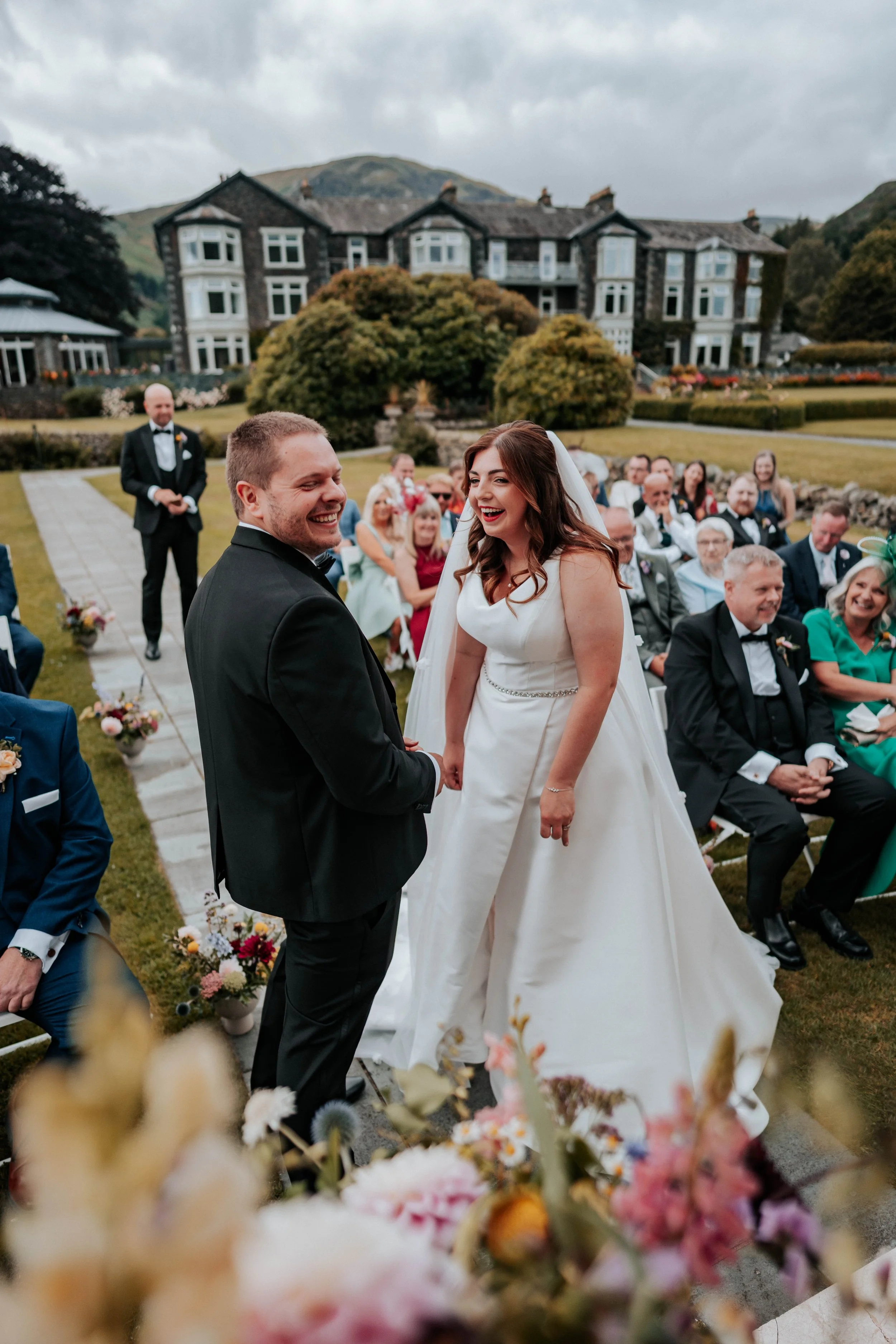 Daniel & Kate -- Inn On The Lake-131.jpg