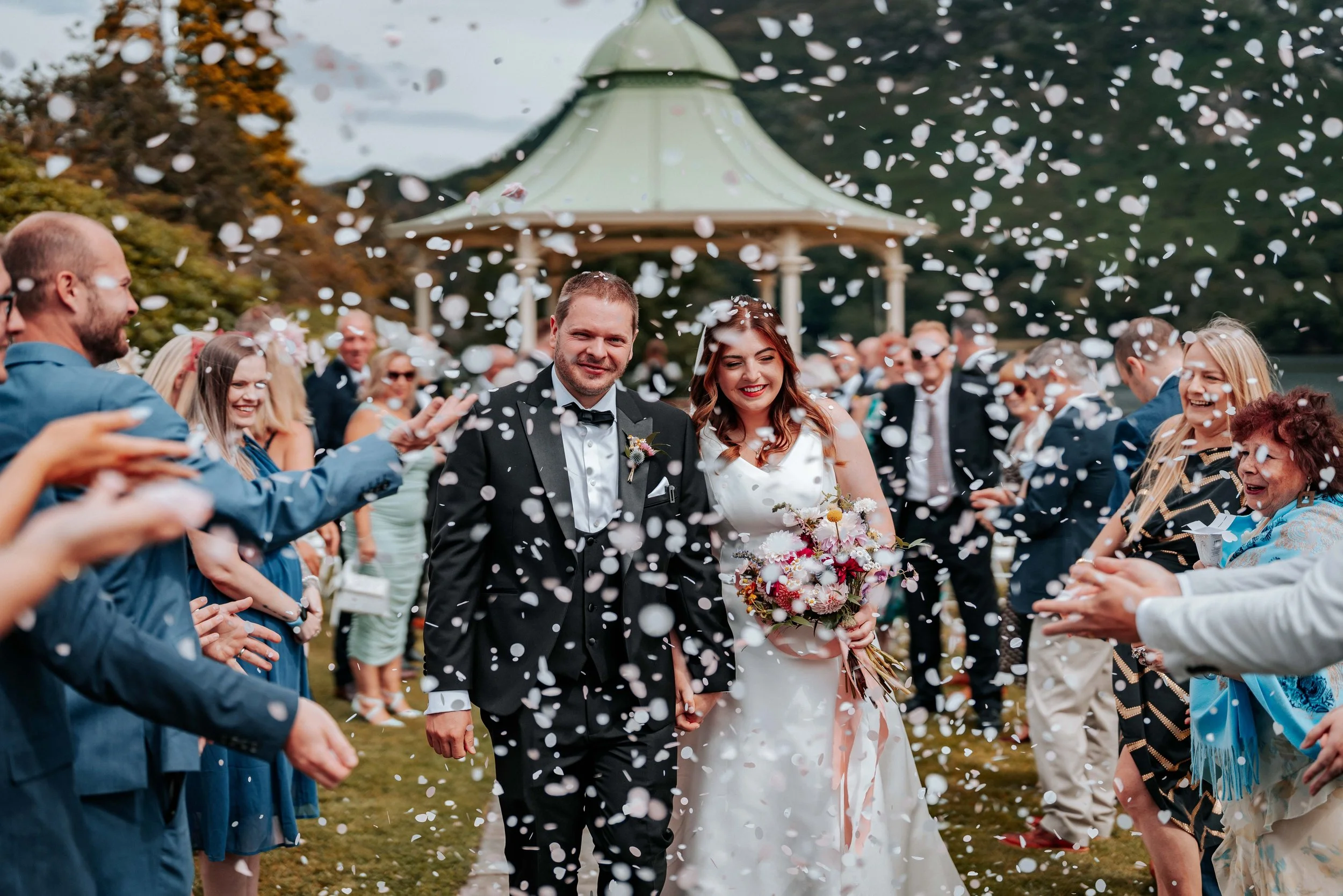 Daniel & Kate -- Inn On The Lake-145.jpg