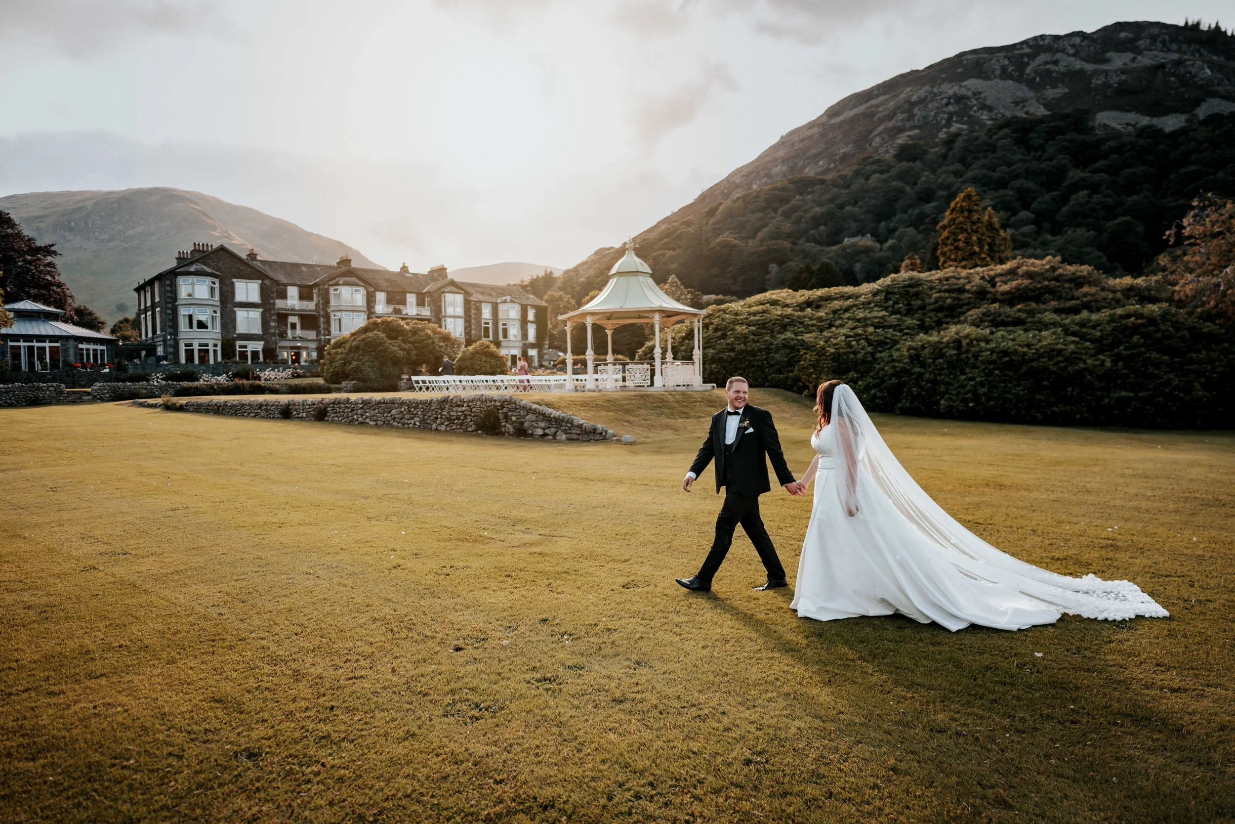 Daniel & Kate -- Inn On The Lake-272.jpg