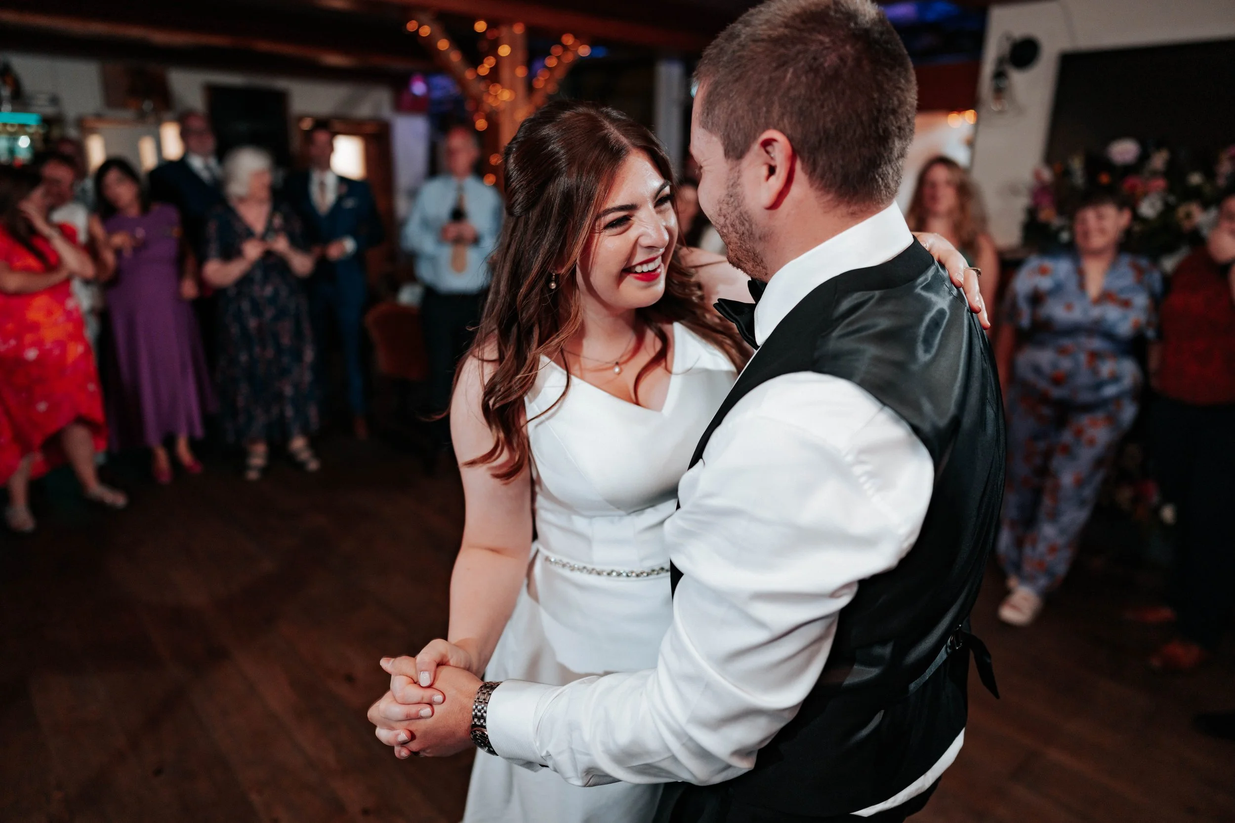 Daniel & Kate -- Inn On The Lake-288.jpg