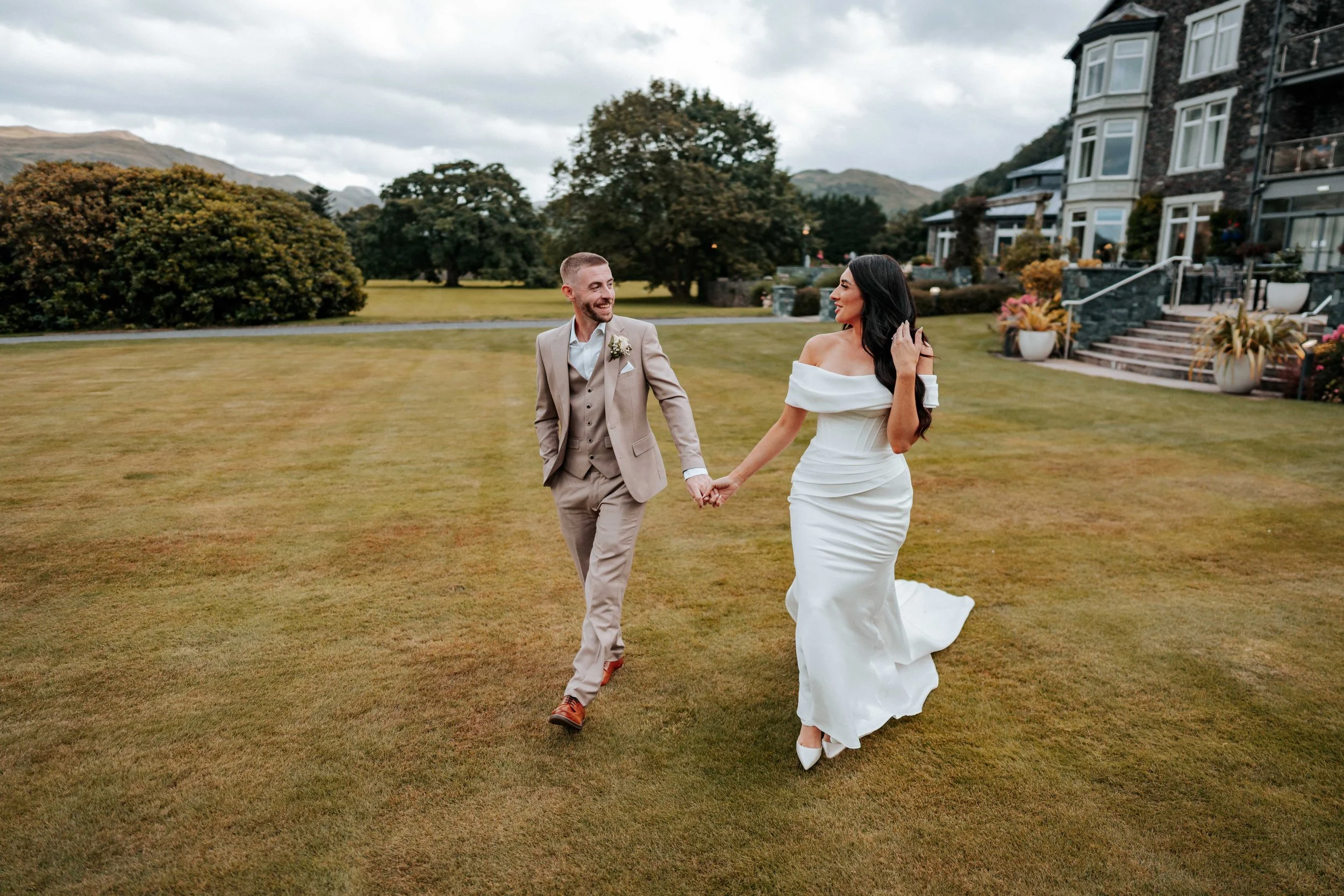 Alex & Lorren -- Inn On The Lake-203.jpg