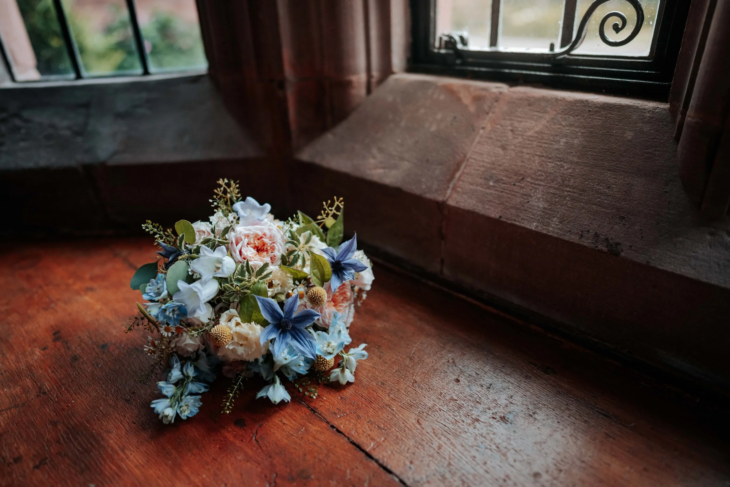 Lee & Geraldine -- Abbey House Hotel & Gardens-27.jpg