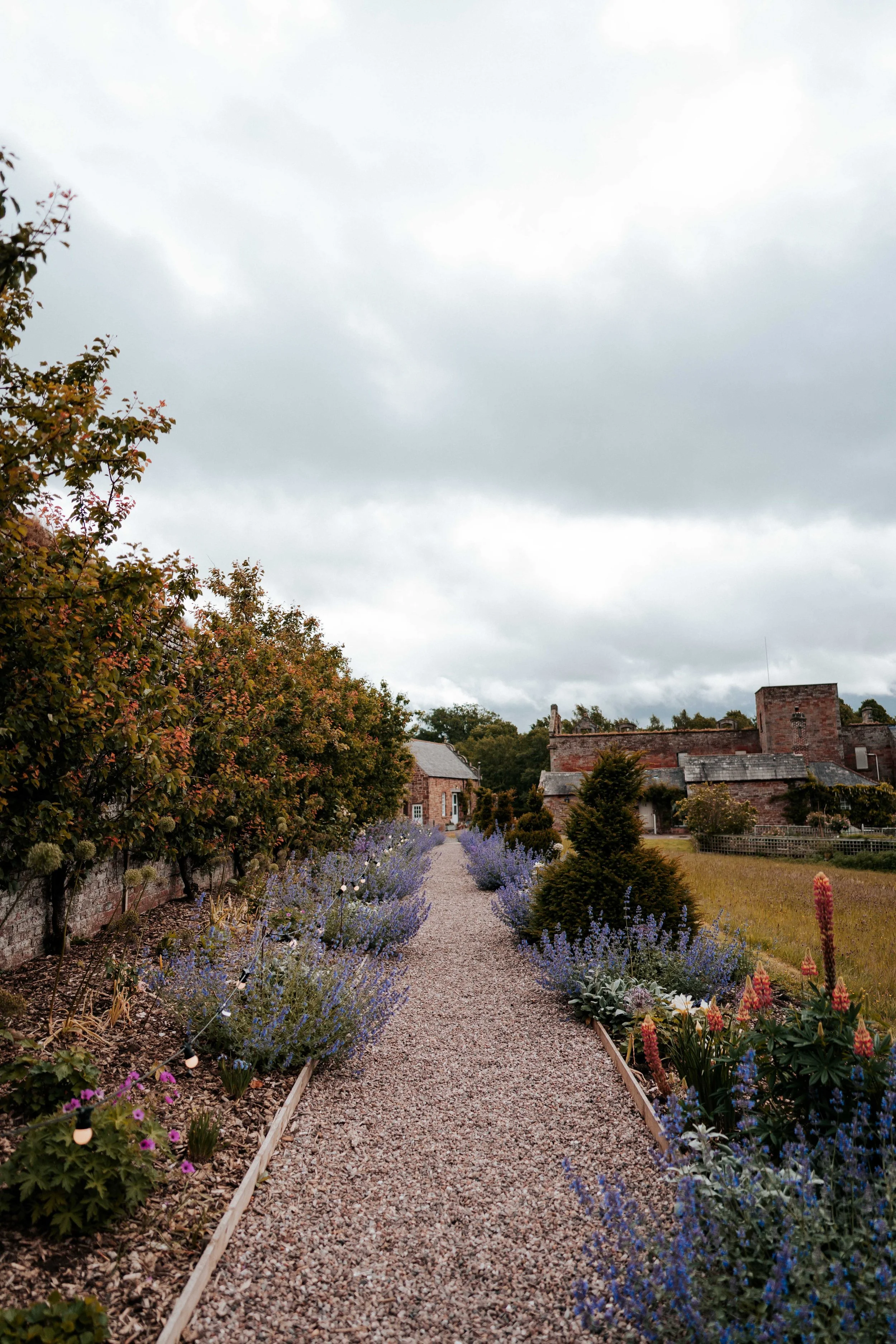 Rory & Gemma -- Kirklinton Hall & Gardens-13.jpg