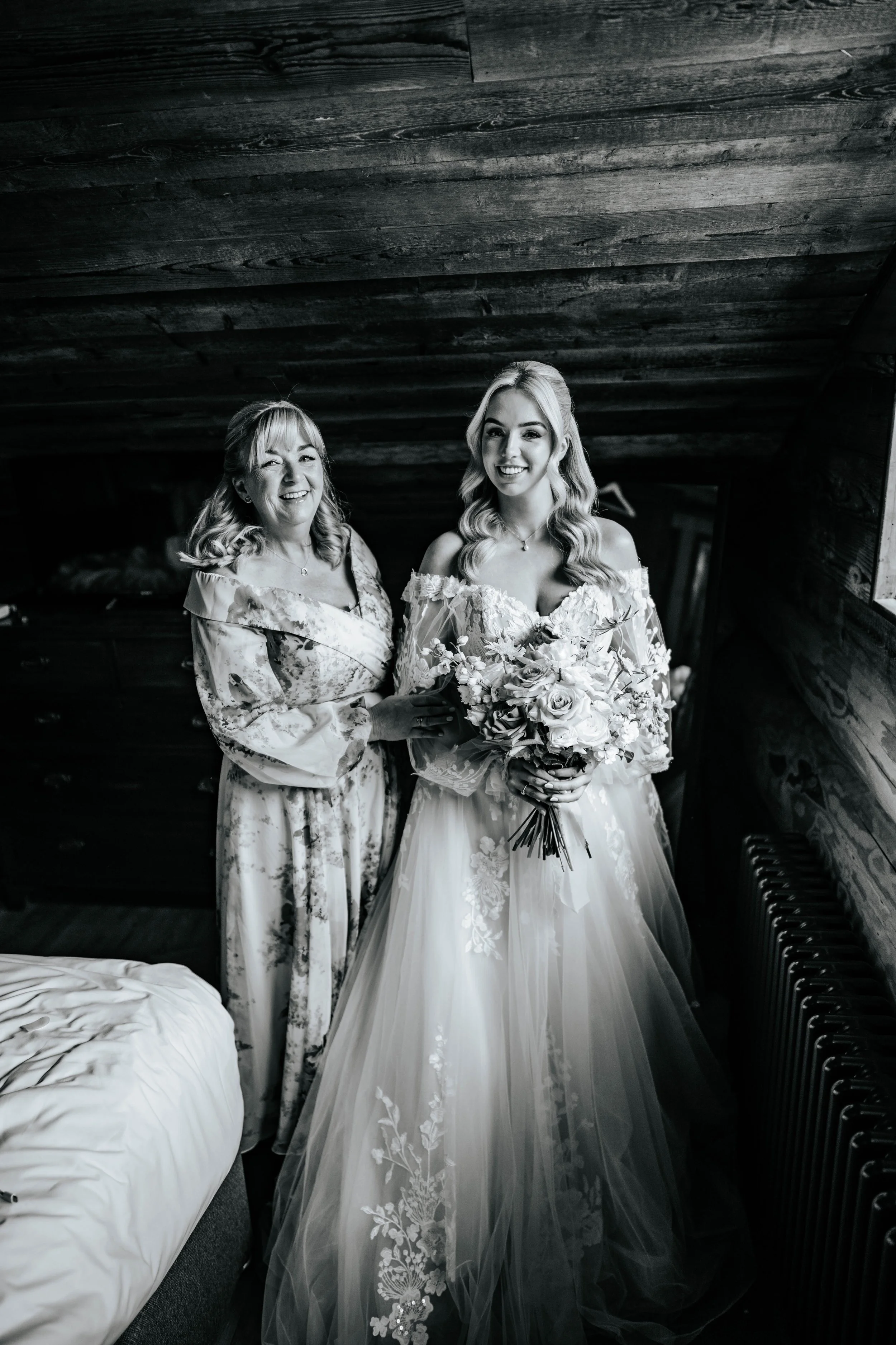 Lewis & Rebecca -- Hidden River Barn-43.jpg