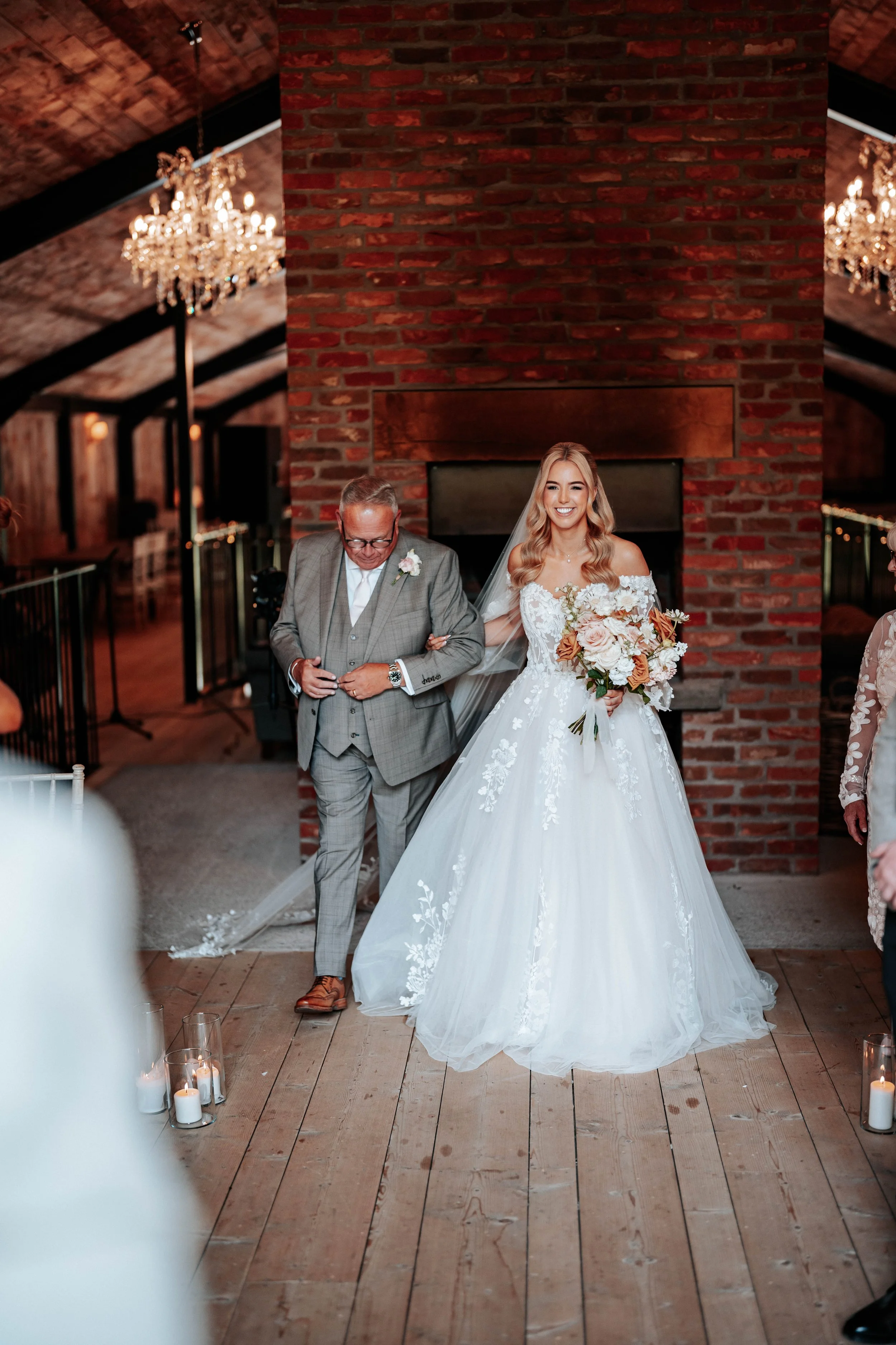 Lewis & Rebecca -- Hidden River Barn-78.jpg