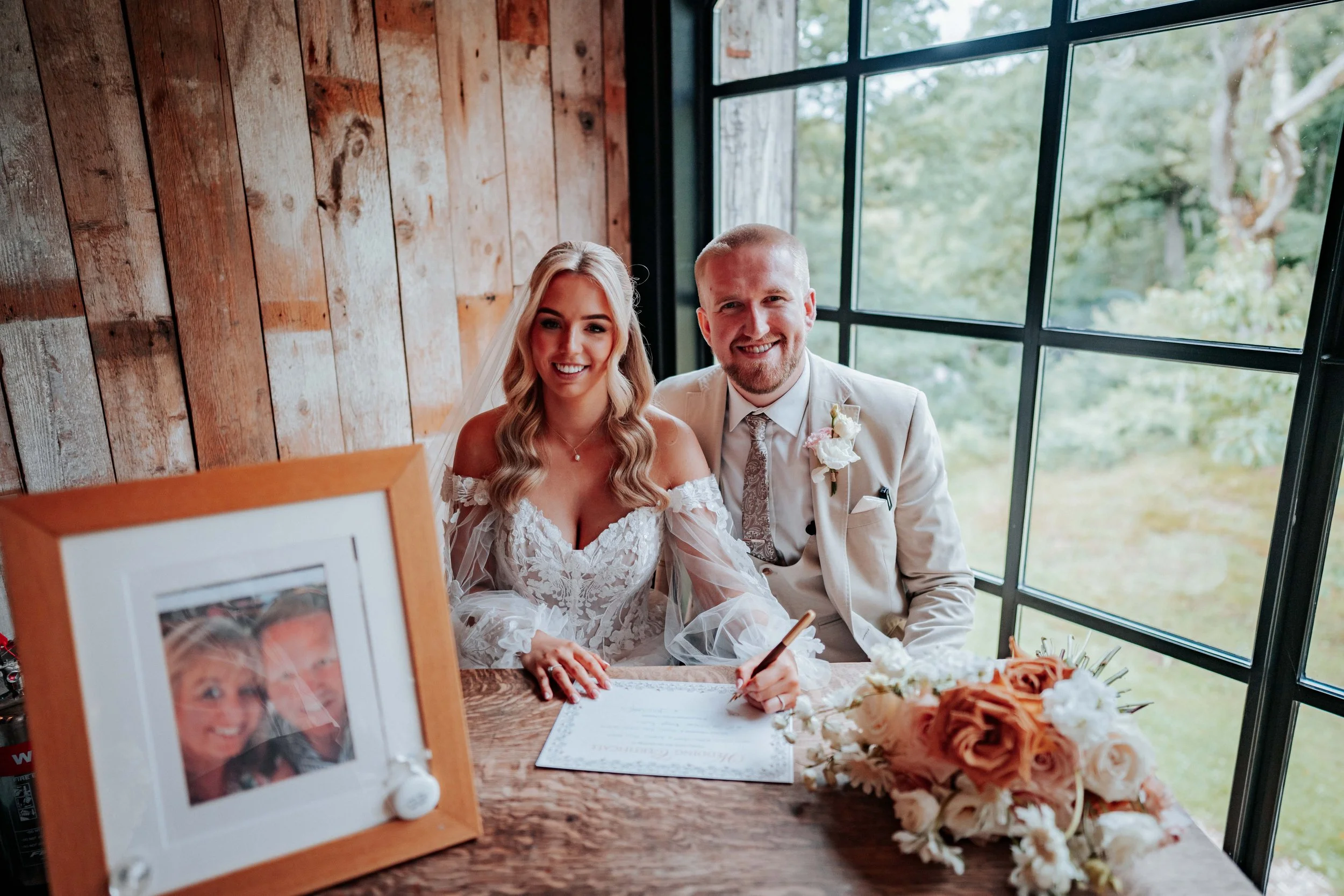 Lewis & Rebecca -- Hidden River Barn-106.jpg