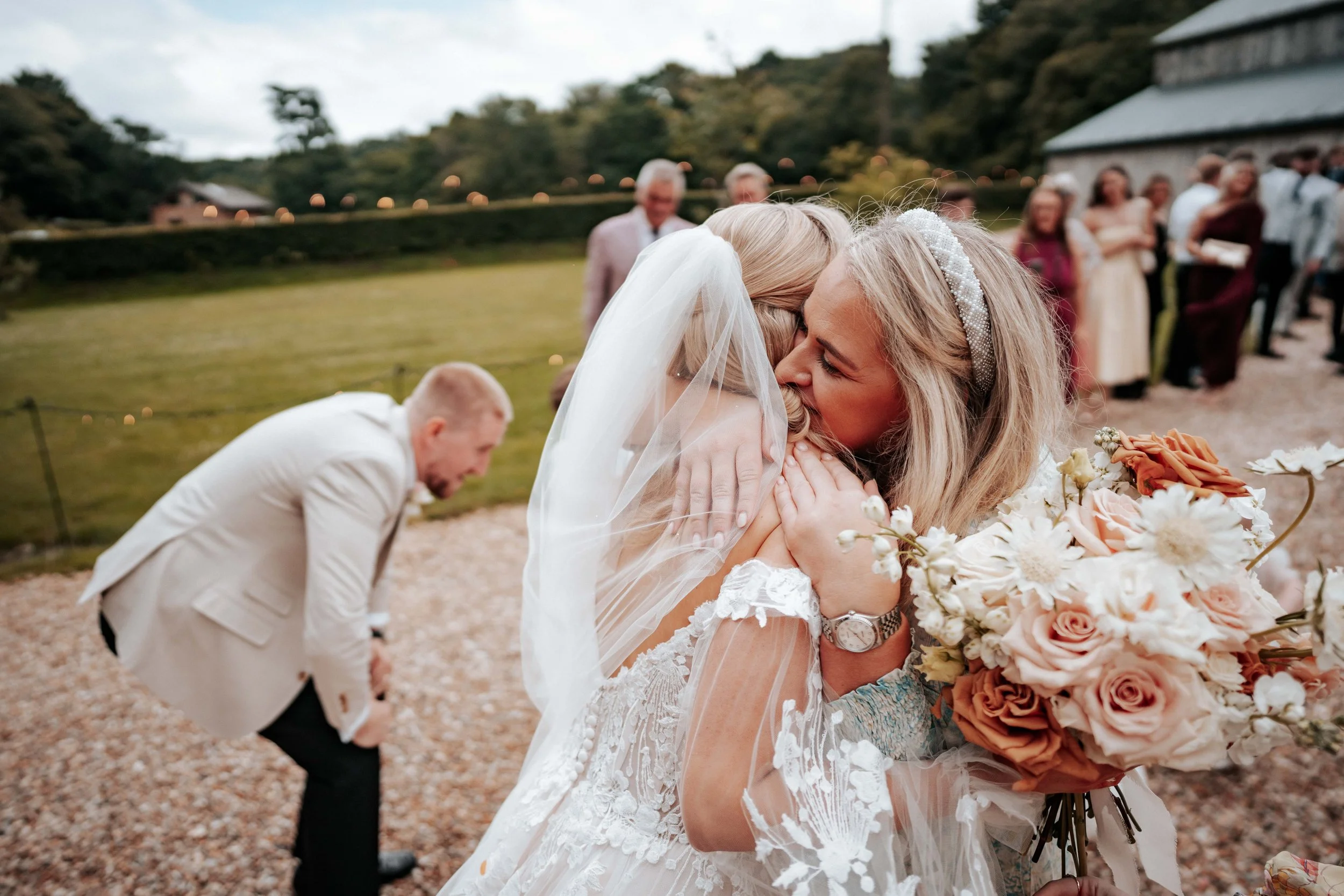 Lewis & Rebecca -- Hidden River Barn-116.jpg