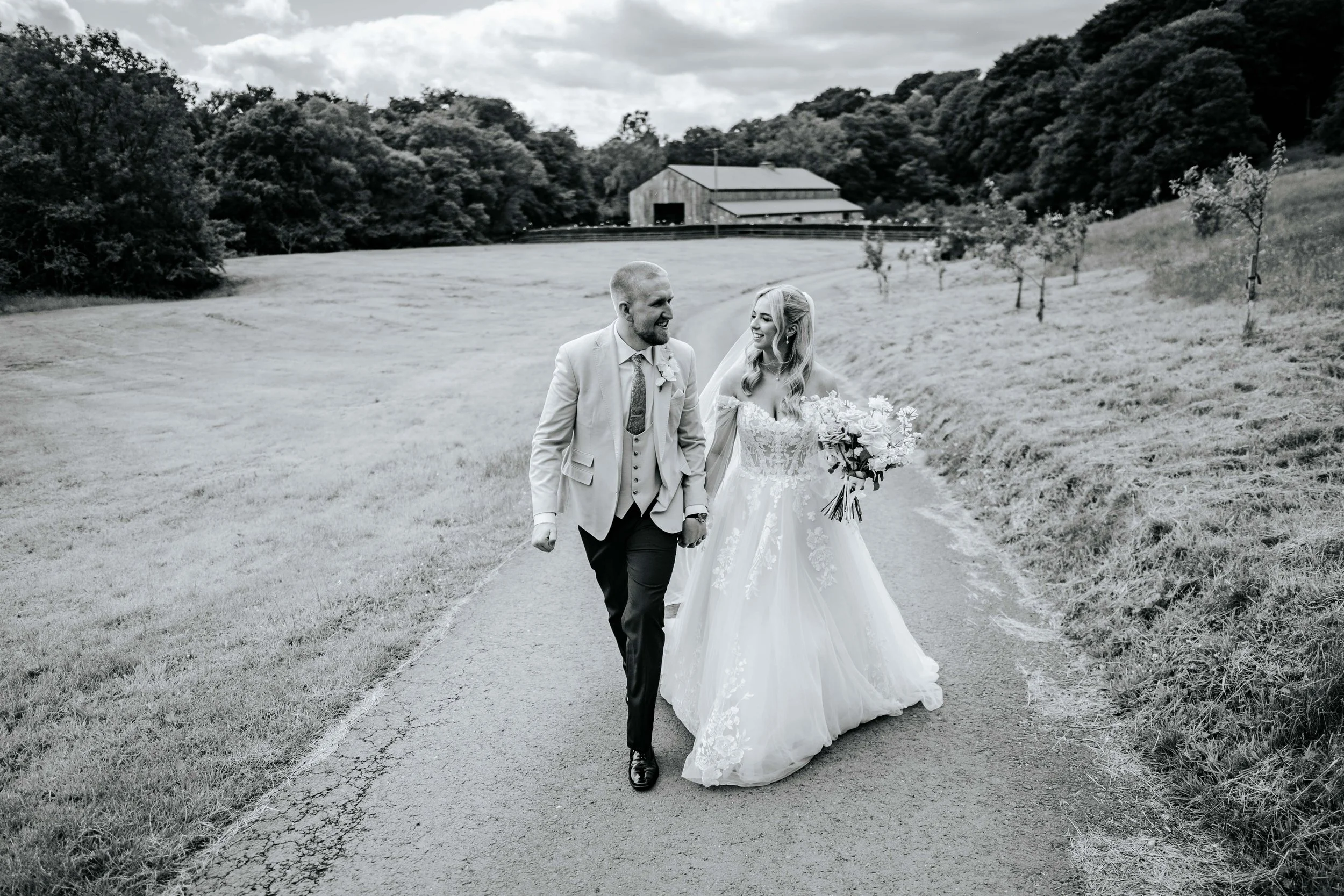 Lewis & Rebecca -- Hidden River Barn-142.jpg