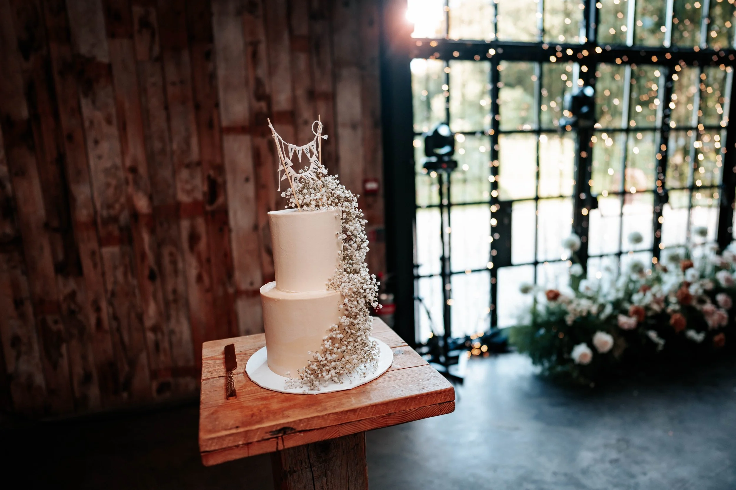 Lewis & Rebecca -- Hidden River Barn-229.jpg