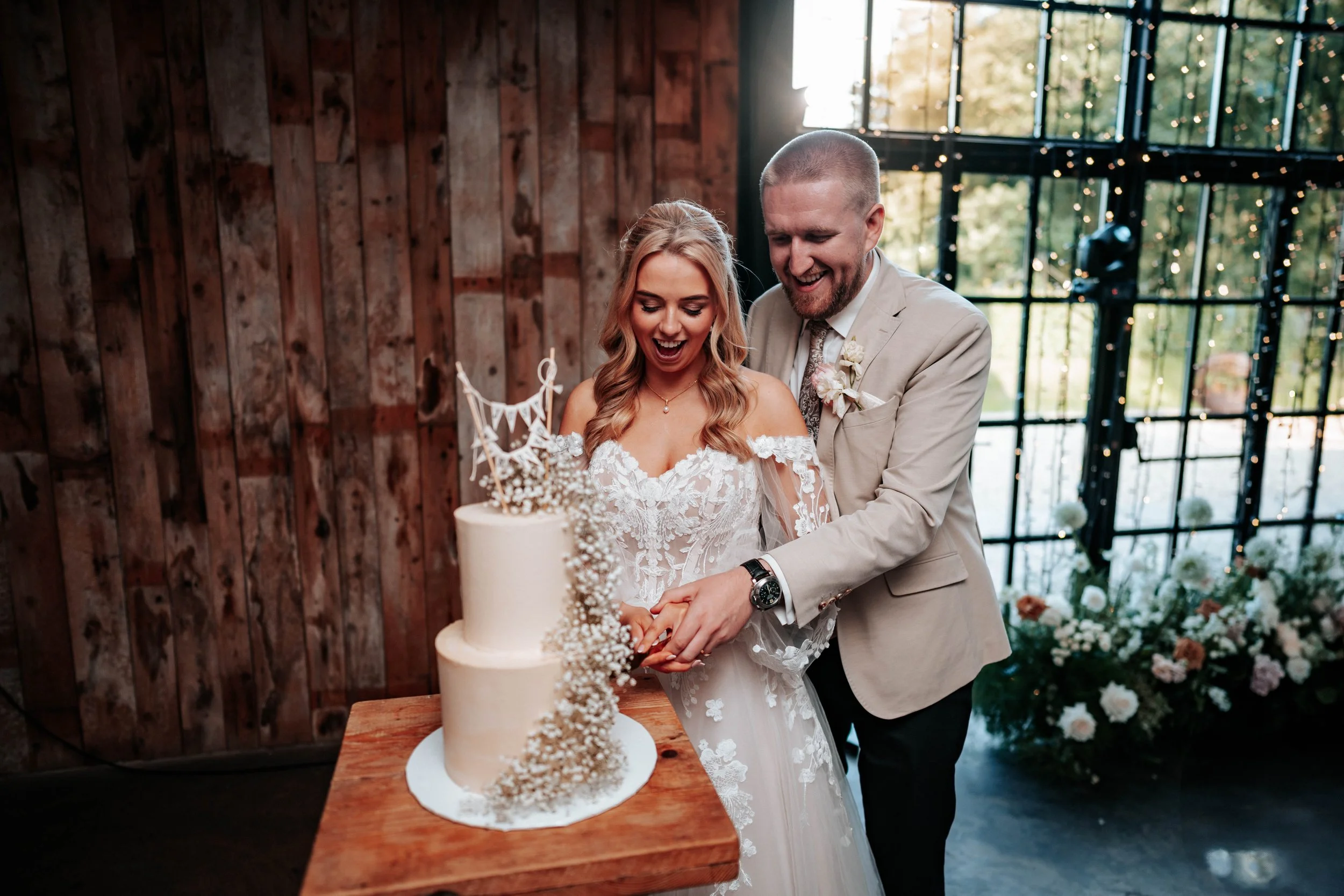 Lewis & Rebecca -- Hidden River Barn-230.jpg