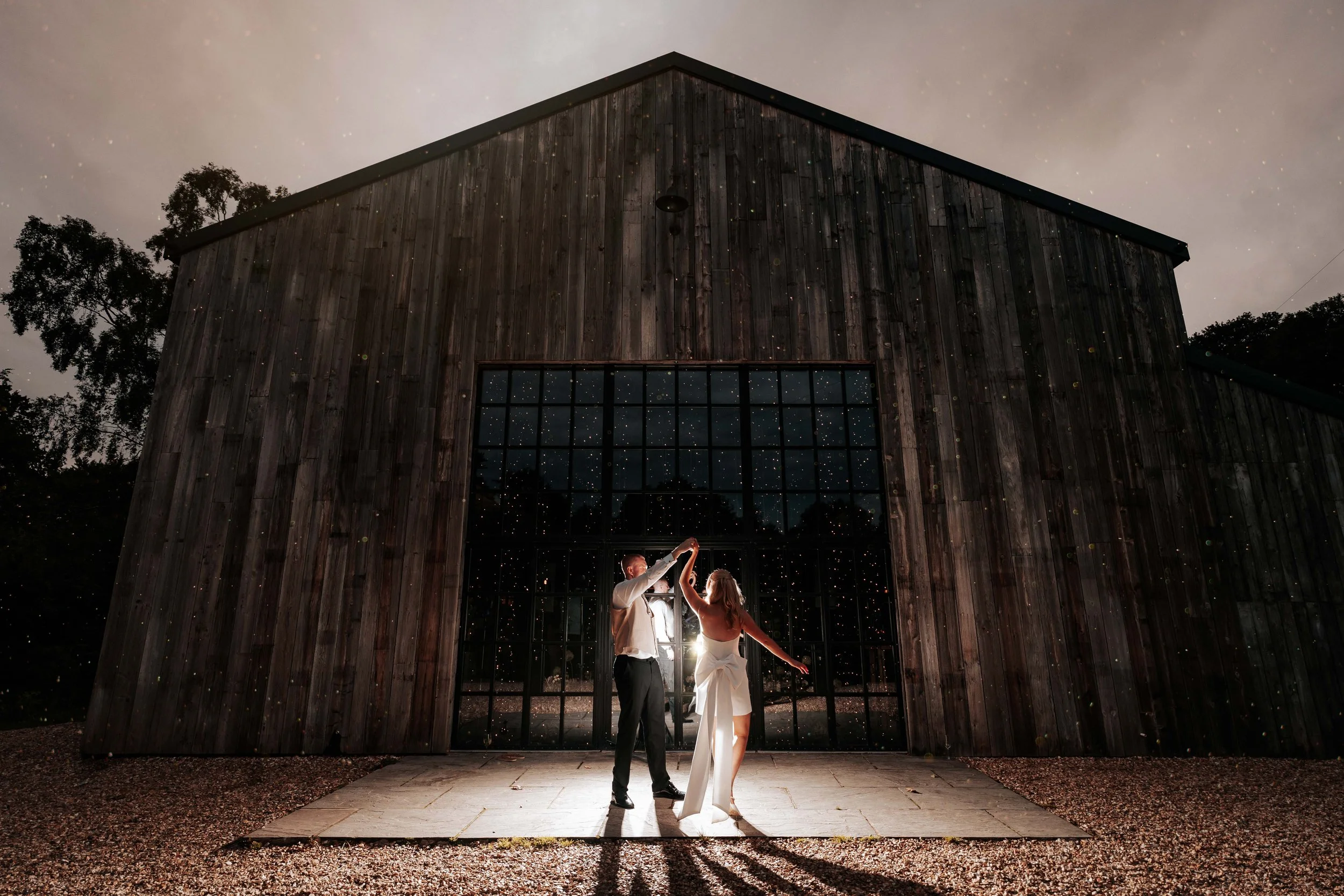 Lewis & Rebecca -- Hidden River Barn-254.jpg
