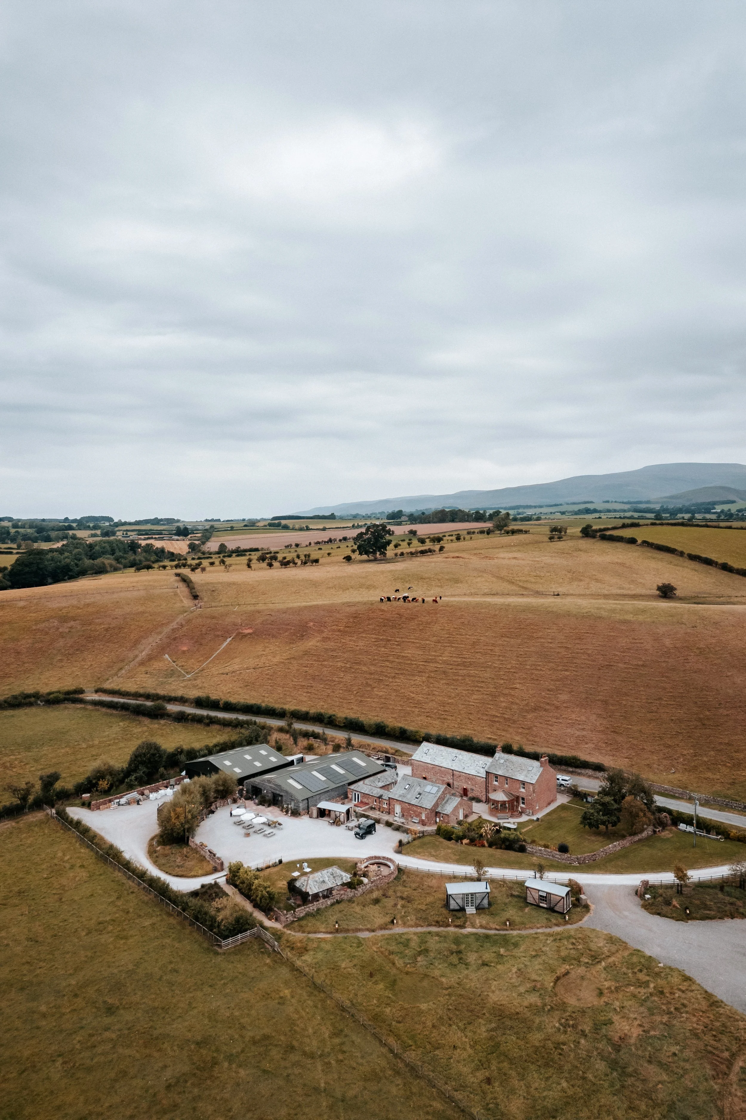 Fraser & Emma -- Ghyll Barn-96.jpg