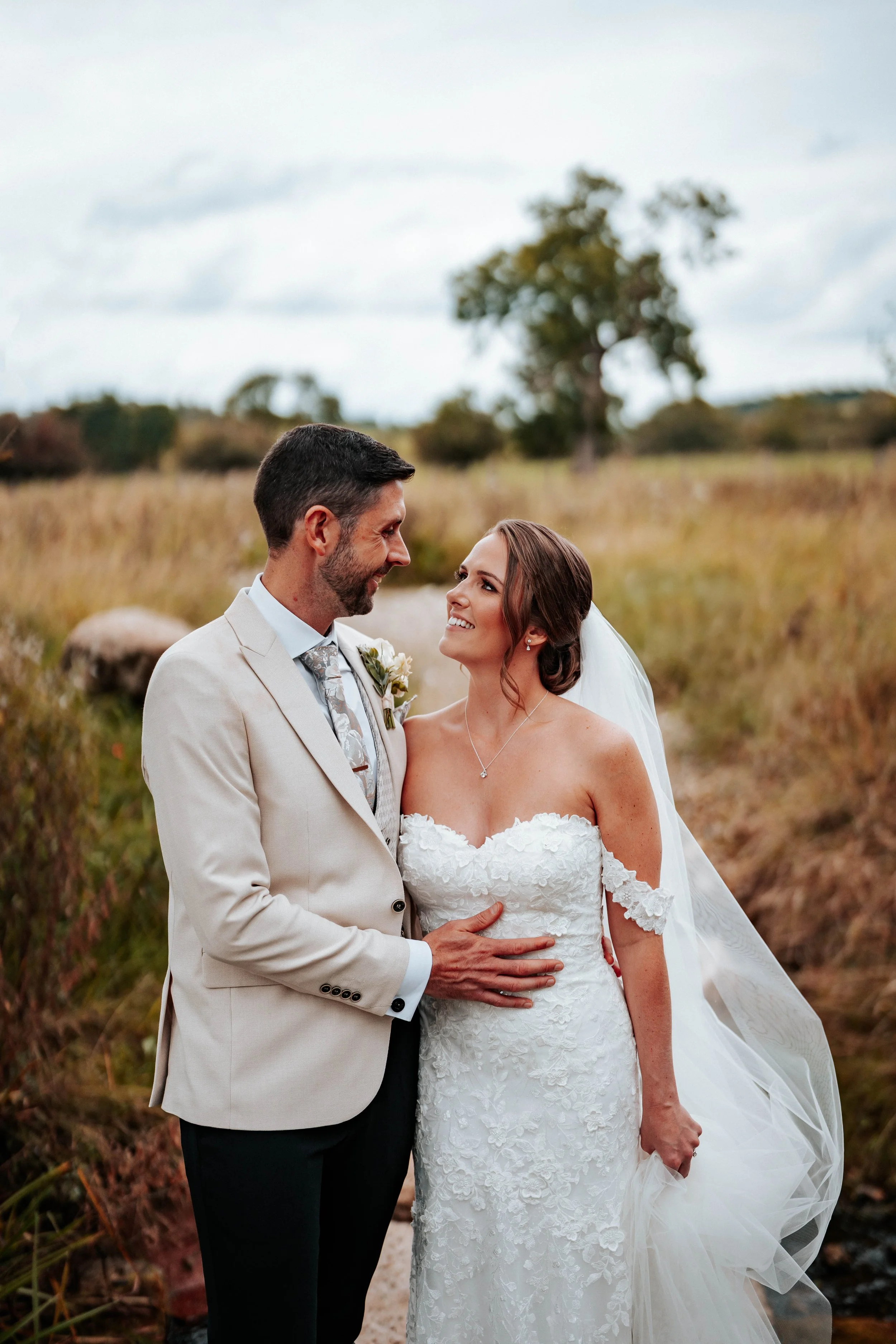 Daniel & Emily -- Eden Barn-307.jpg