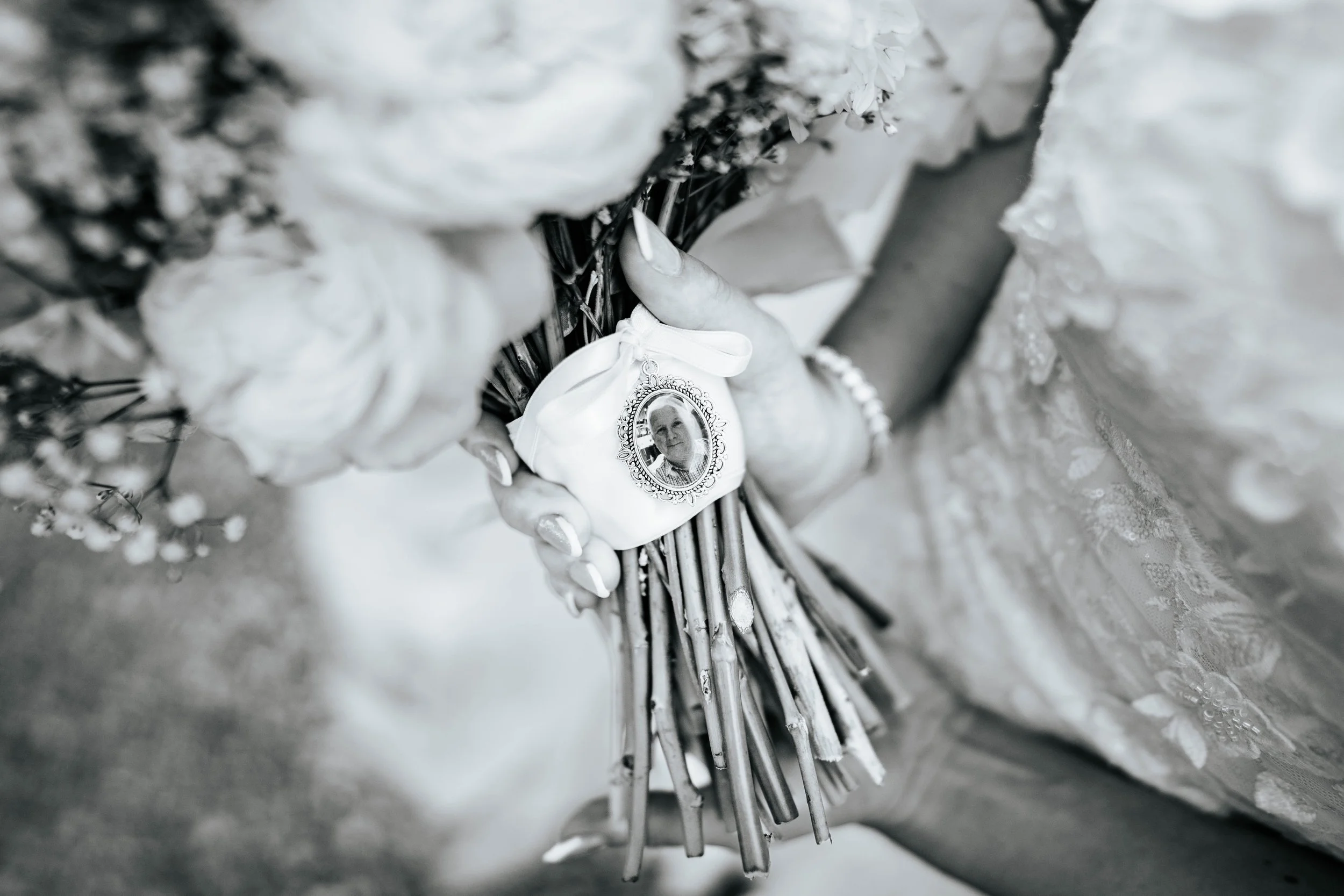 Daniel & Emily -- Eden Barn-309.jpg