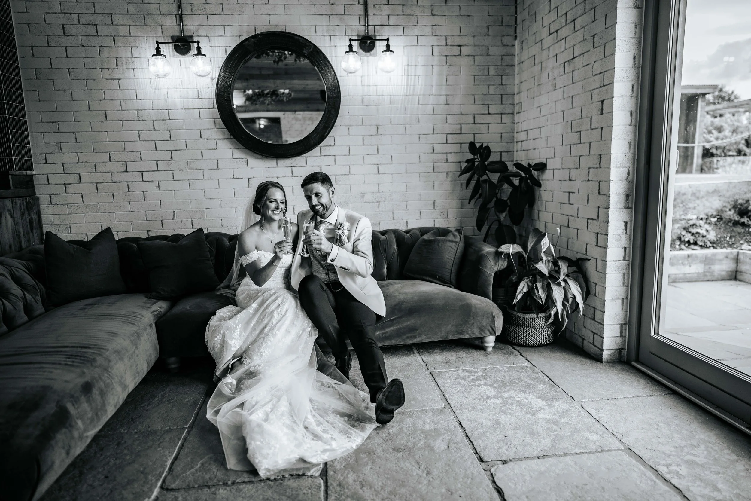 Daniel & Emily -- Eden Barn-329.jpg