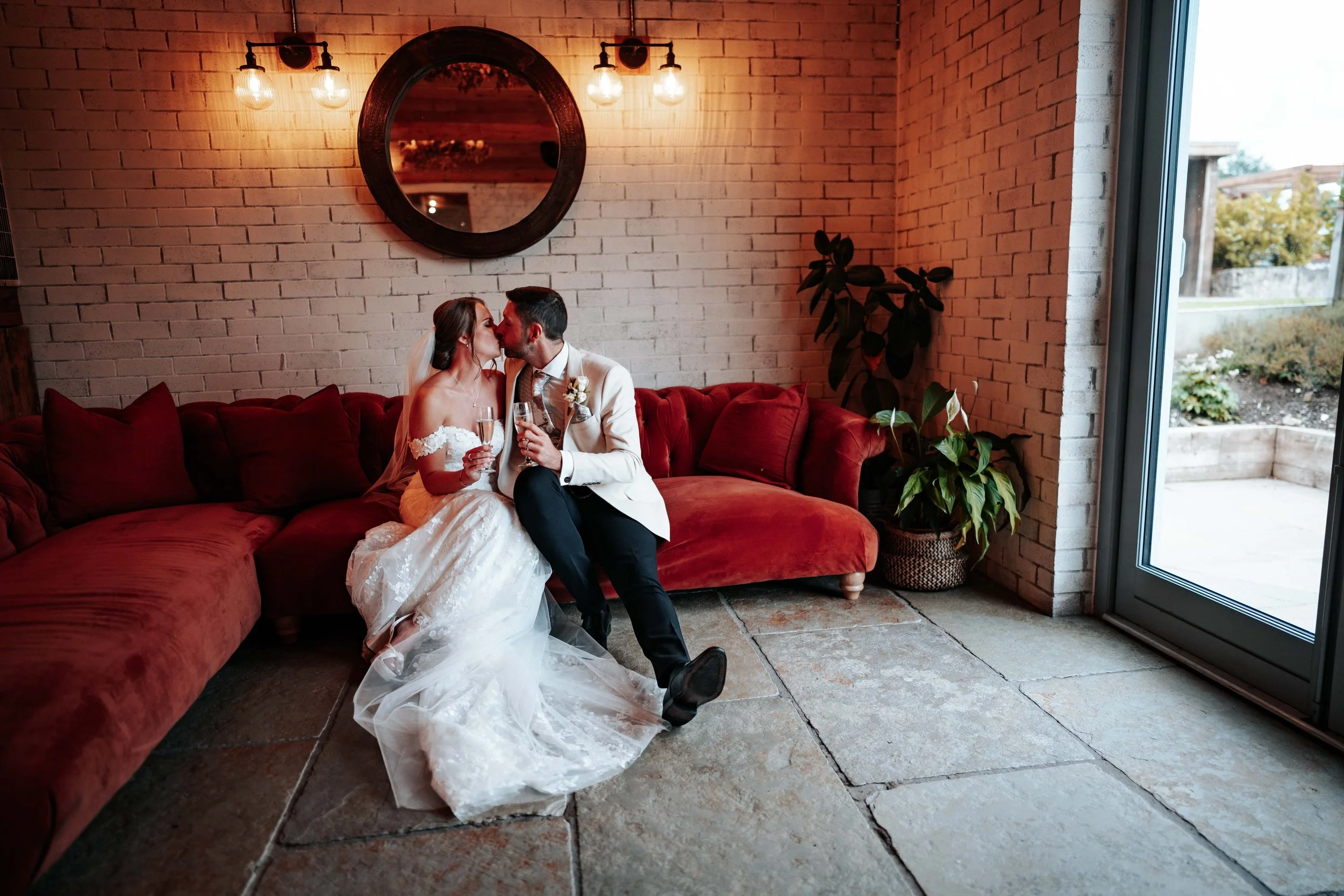 Daniel & Emily -- Eden Barn-330.jpg