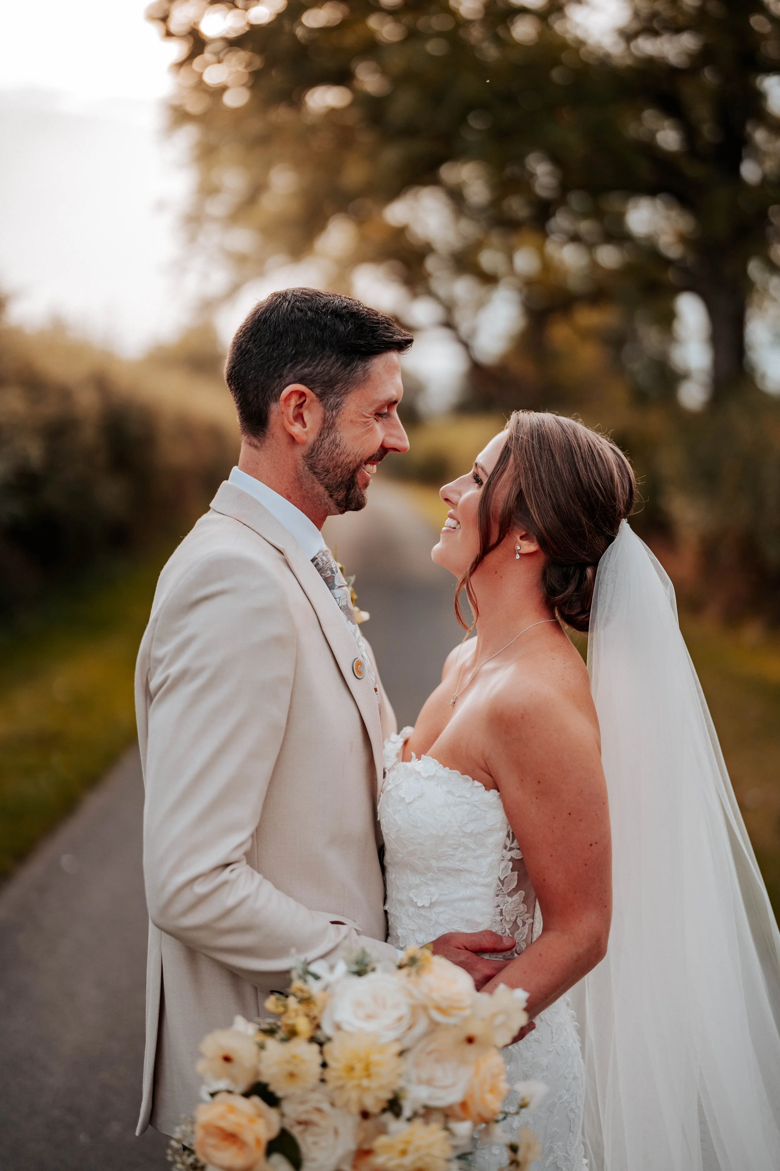 Daniel & Emily -- Eden Barn-381.jpg