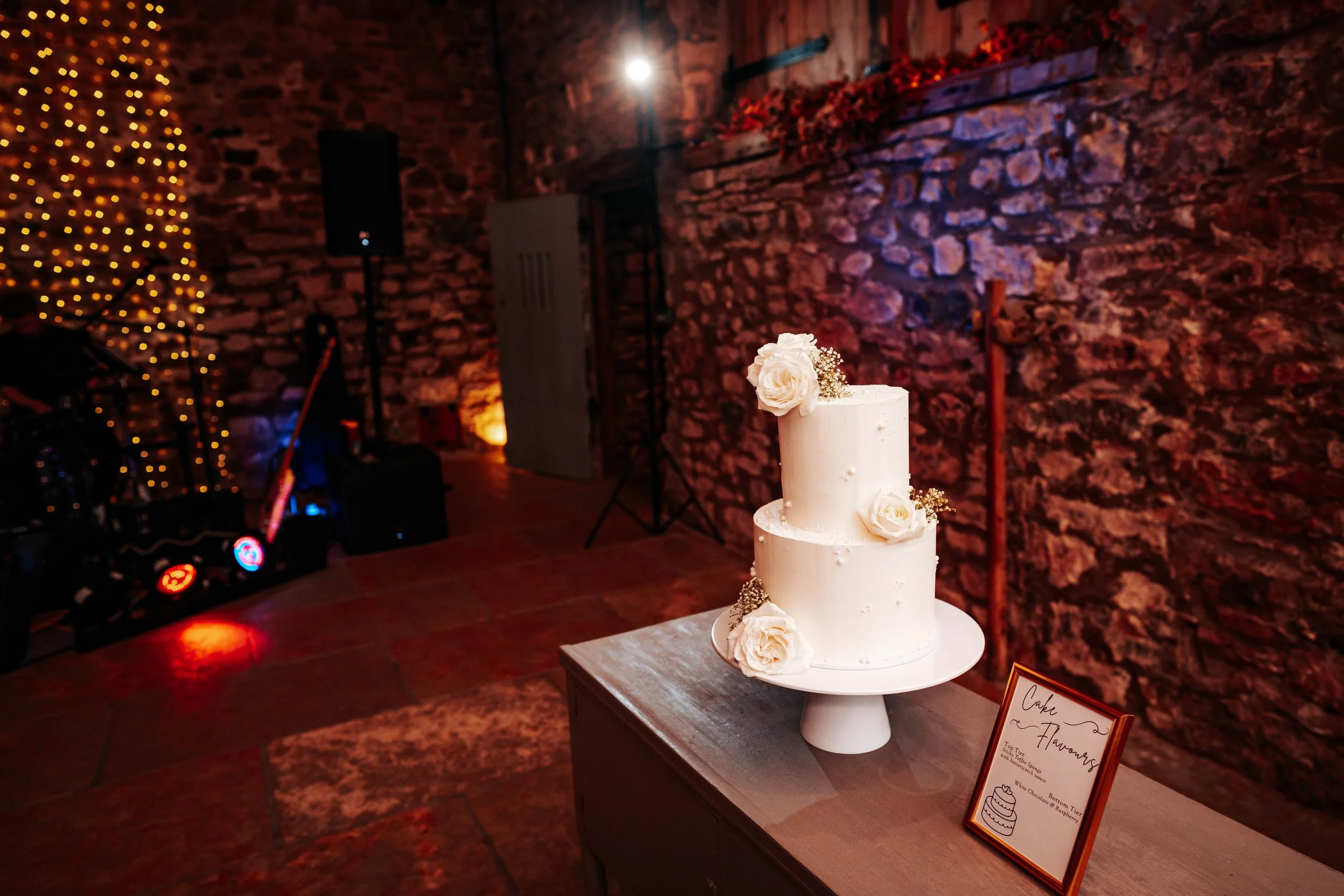 Daniel & Emily -- Eden Barn-460.jpg