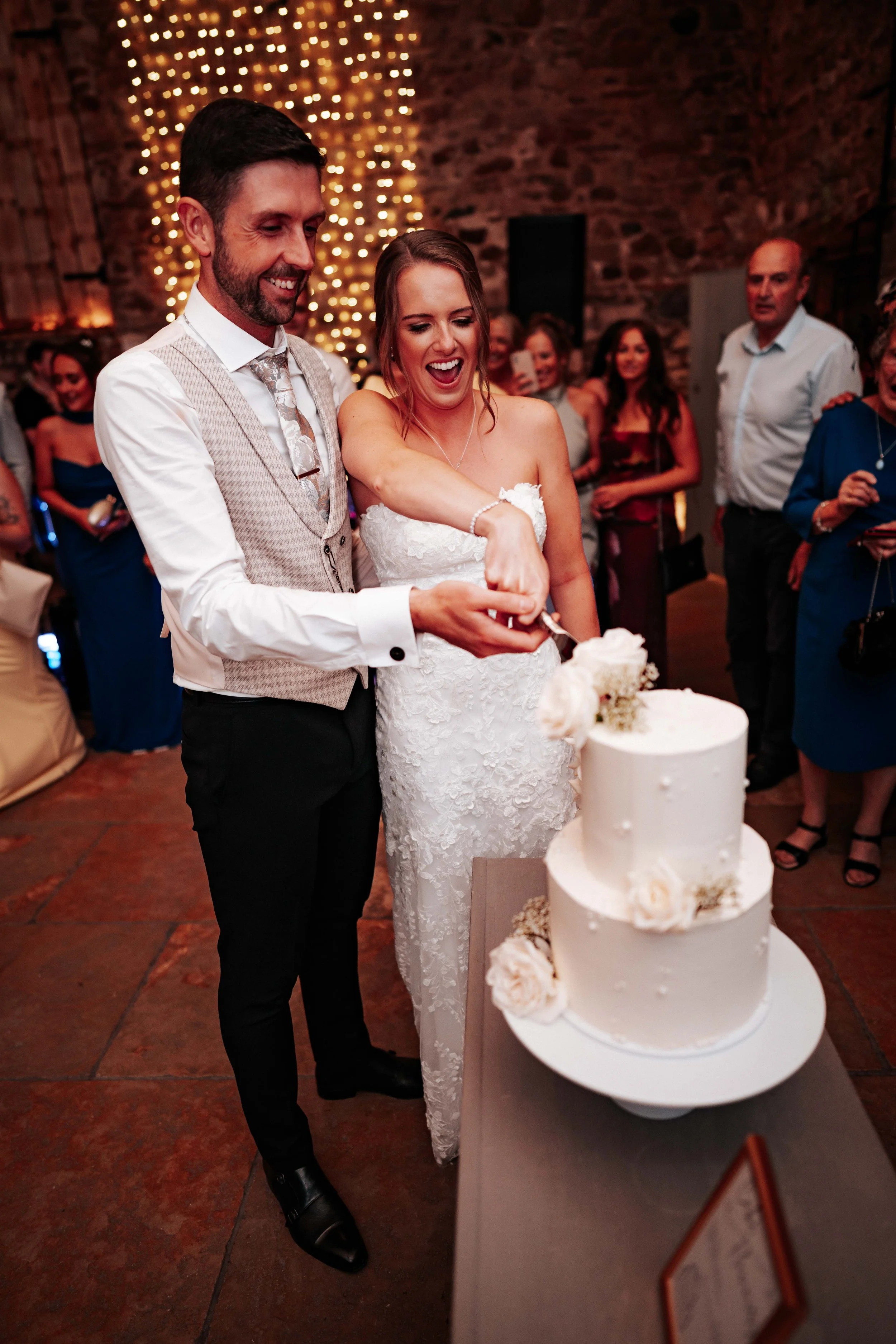 Daniel & Emily -- Eden Barn-464.jpg