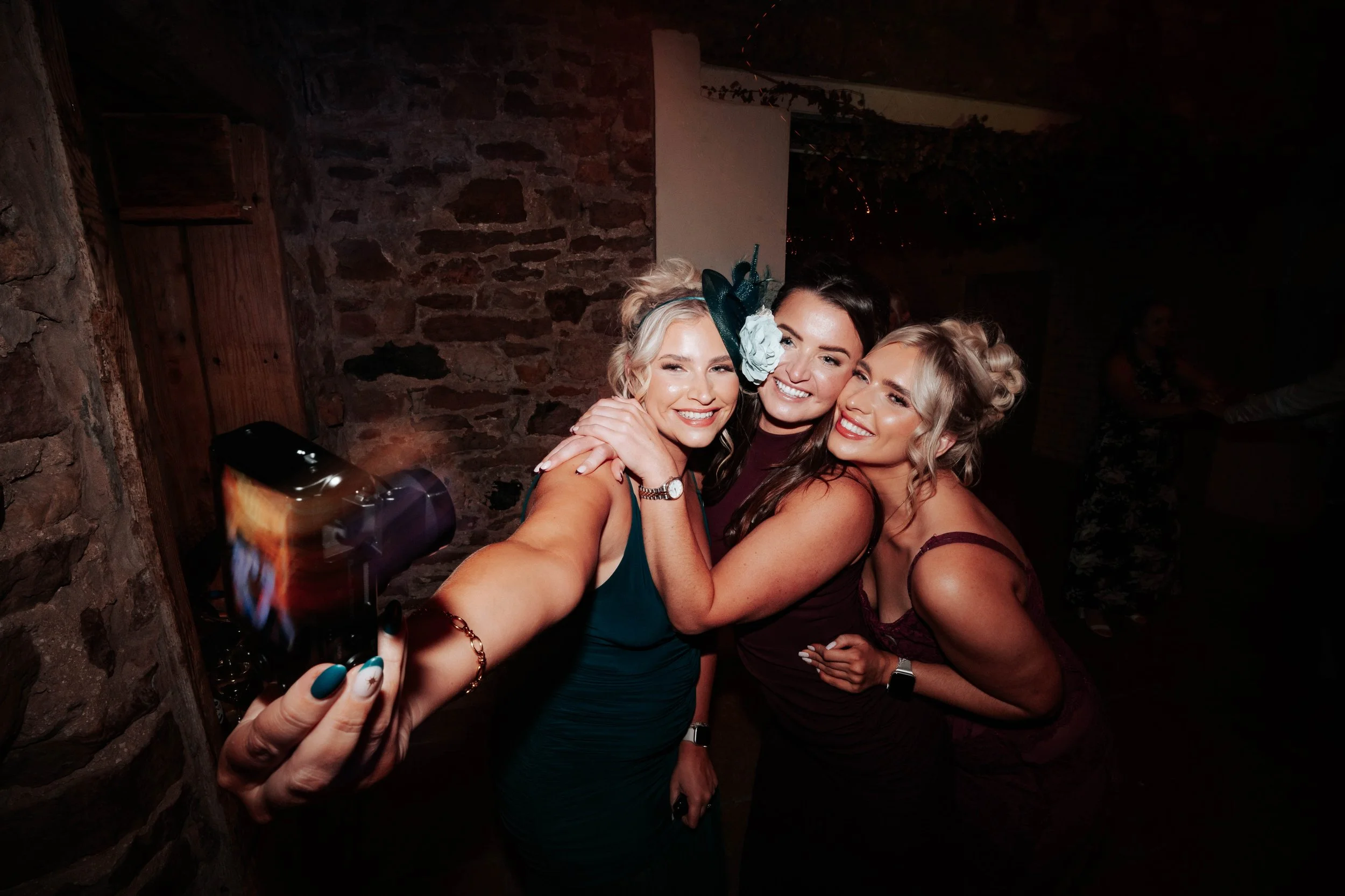 Daniel & Emily -- Eden Barn-493.jpg